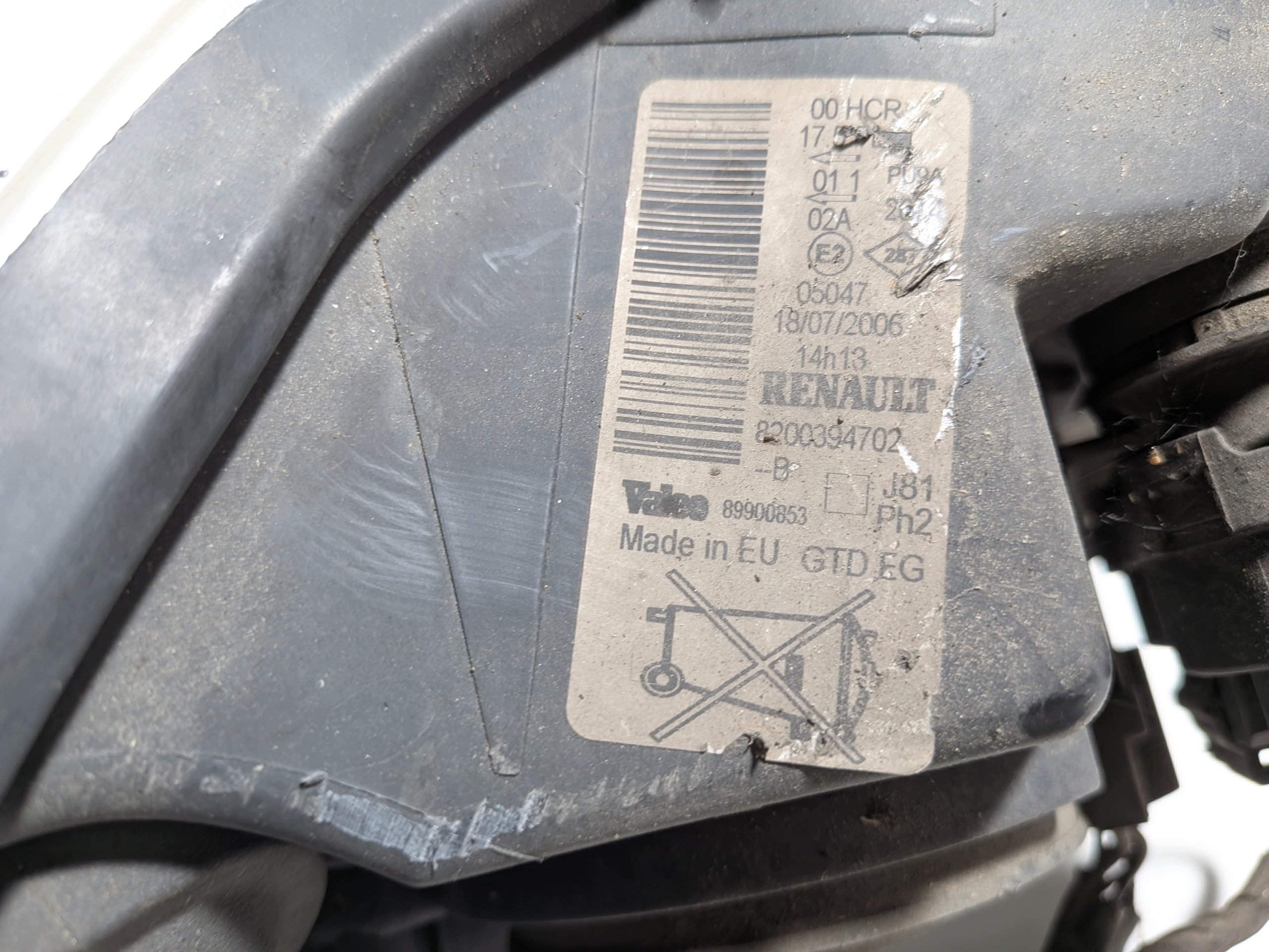 light left front REFLEKTOR left front 8200394702 Renault Espace IV 4 05-15