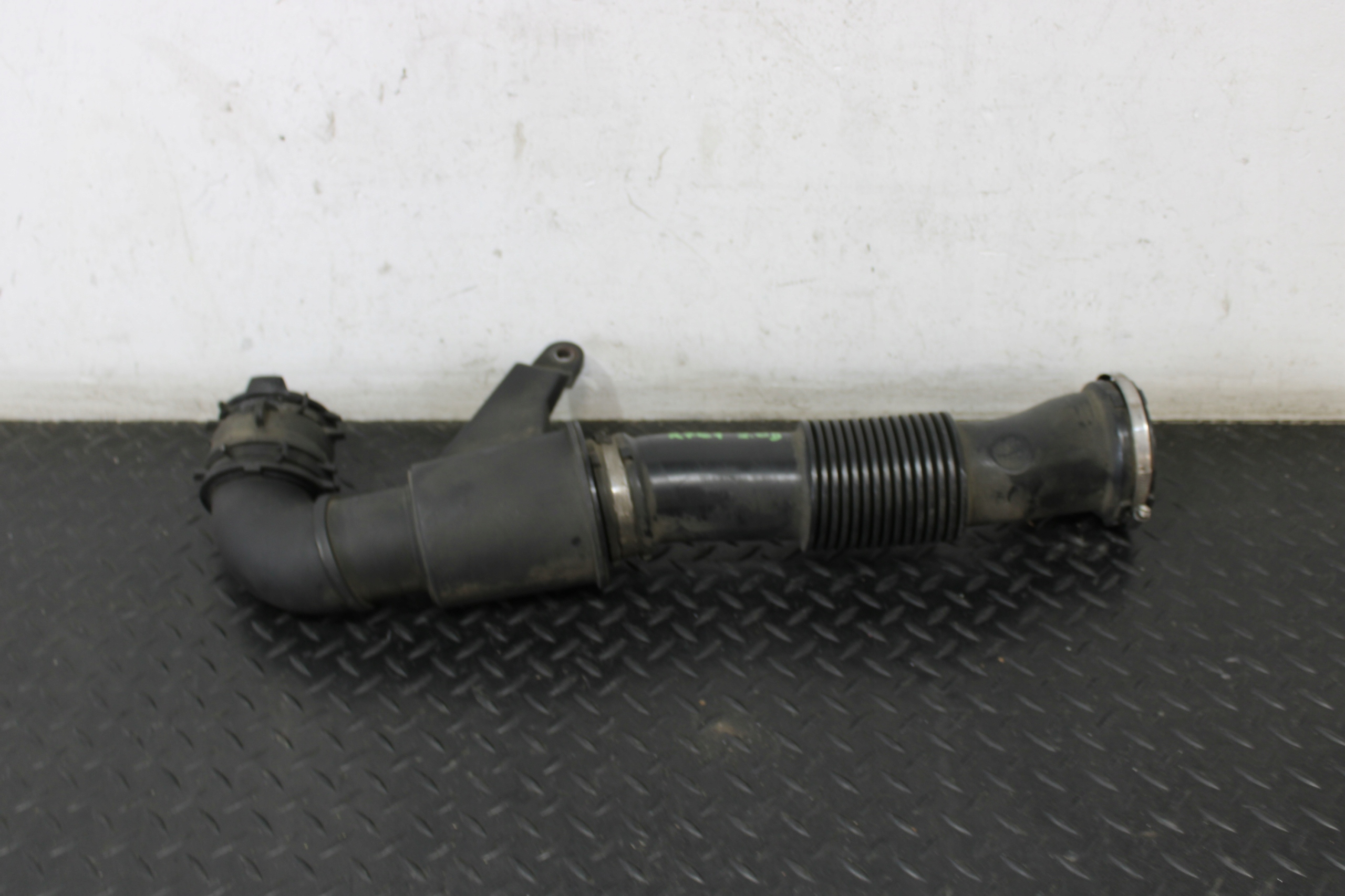 pipe wiring air JAGUAR F-PACE X761 GX73-9C623-CA