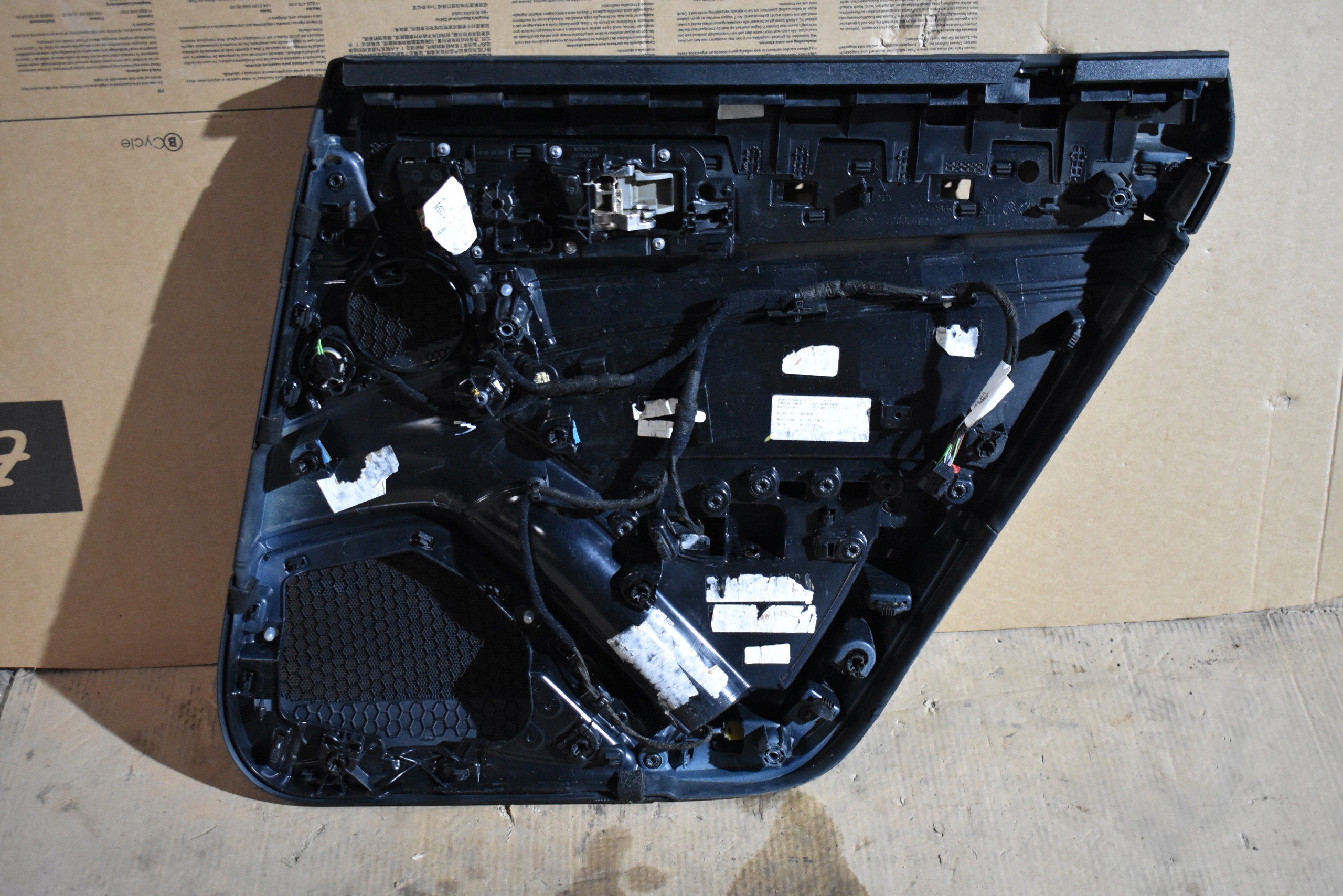 upholstery side door rear left PORSCHE PANAMERA 971 1