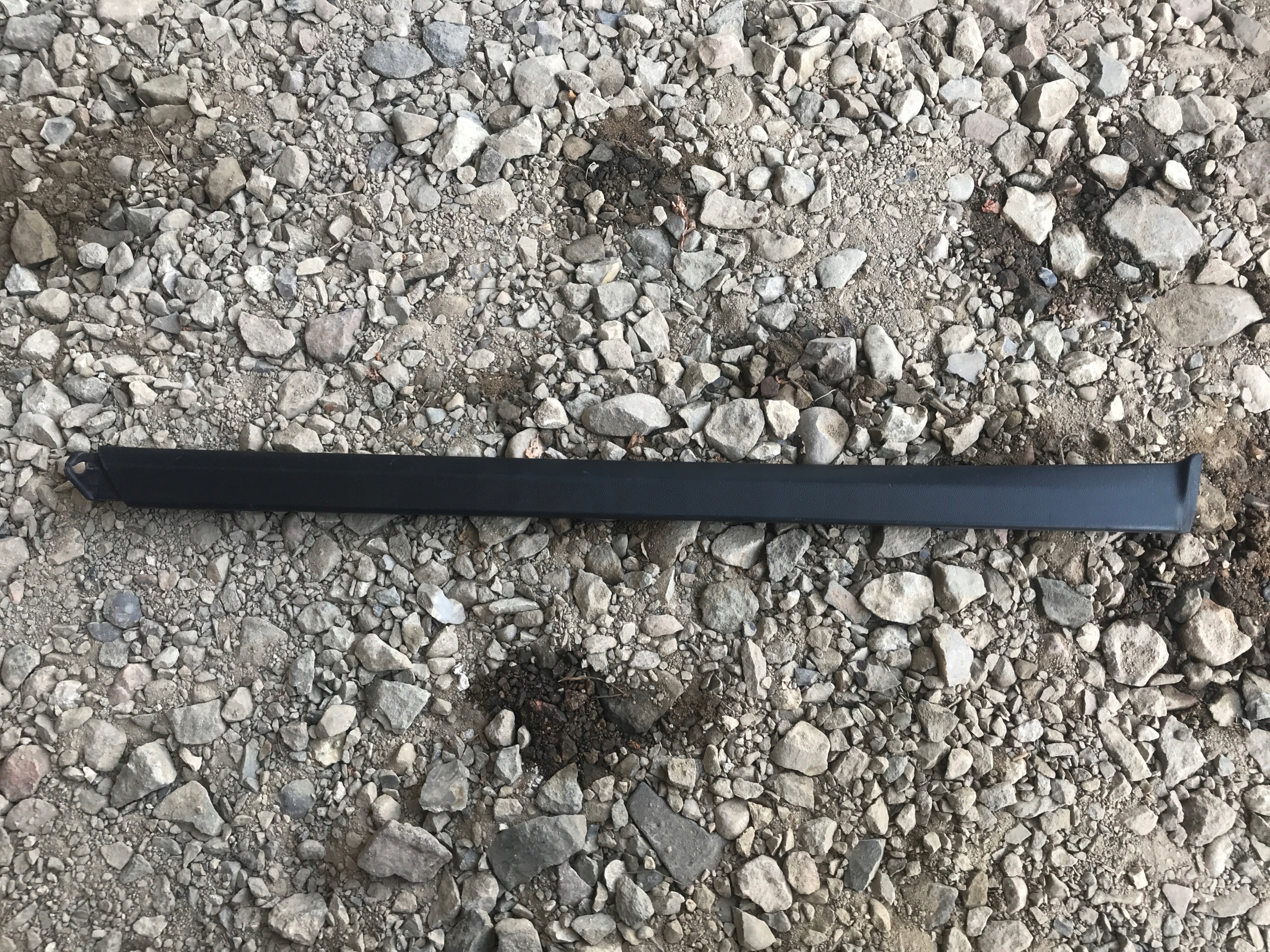 moulding threshold door left rear part PORSCHE CAYENNE GTS