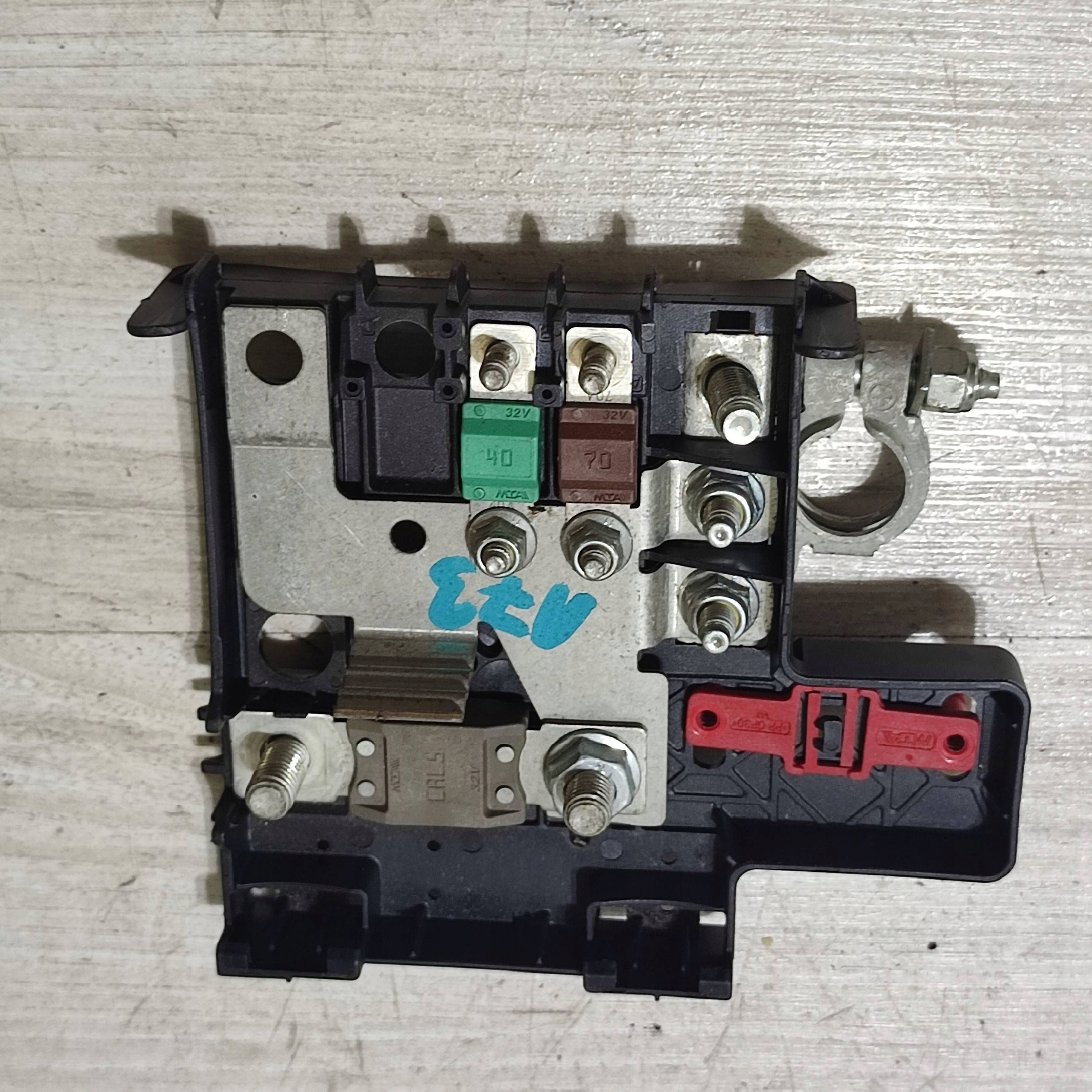 pyrotechnic clamp Fiat 500X
