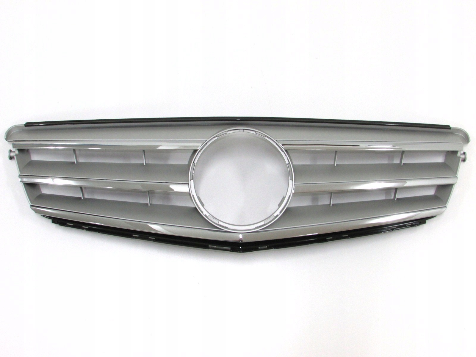 решетка MERCEDES W204 2007-2011