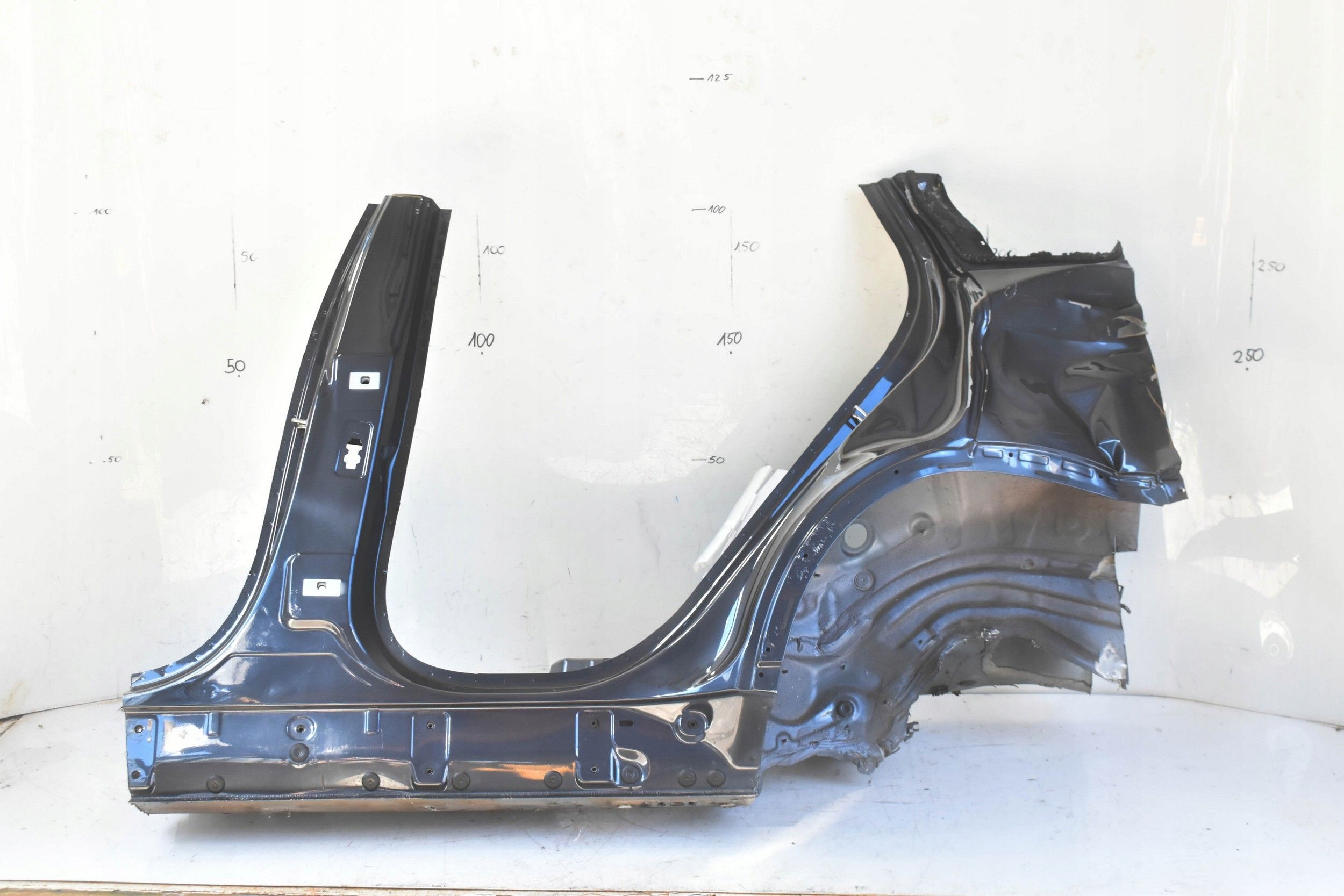 PRÓG SŁUPEK LEWY TYŁ BŁOTNIK BMW X5 G05 18-