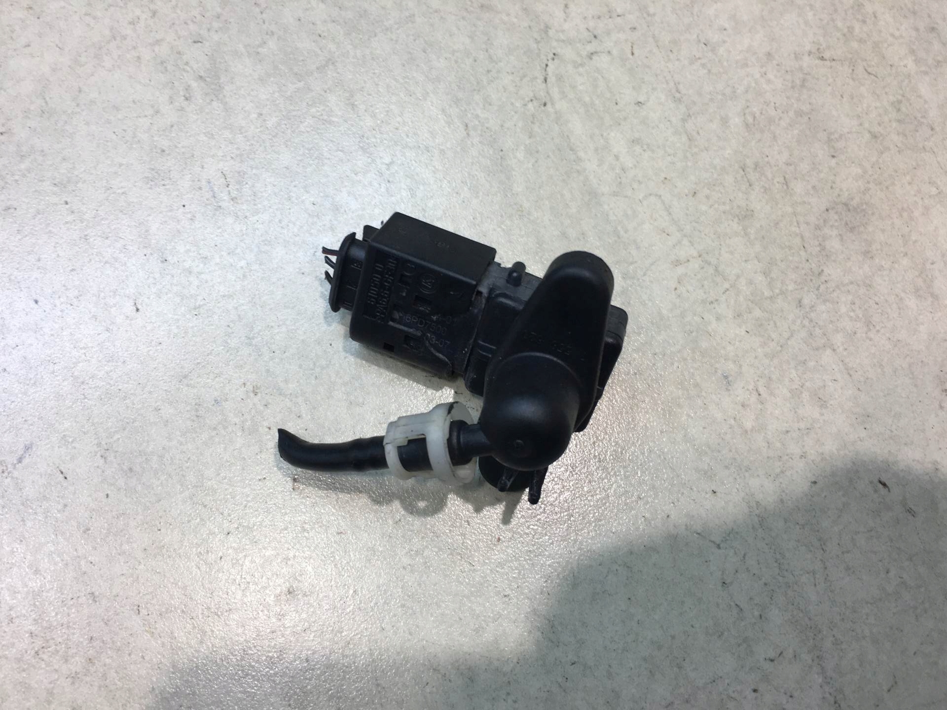MAP SENSOR BMW 1 E87 118 D 7566784