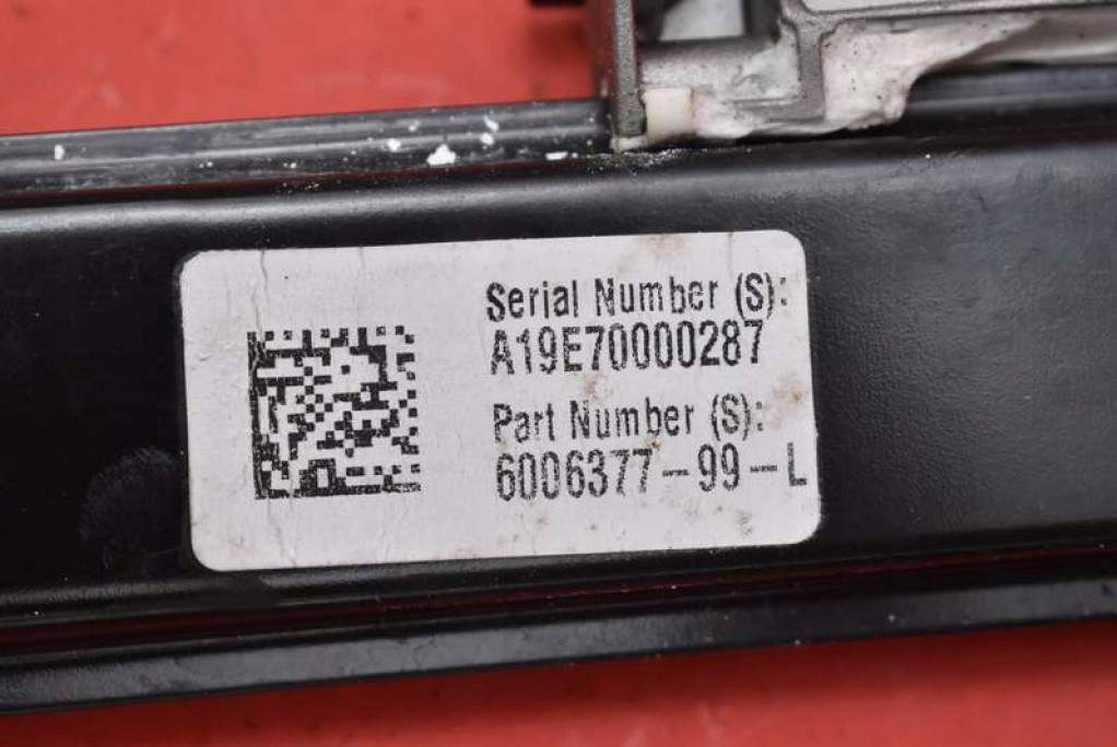window regulator right rear part 6006377-99-L TESLA MODEL S 16-21