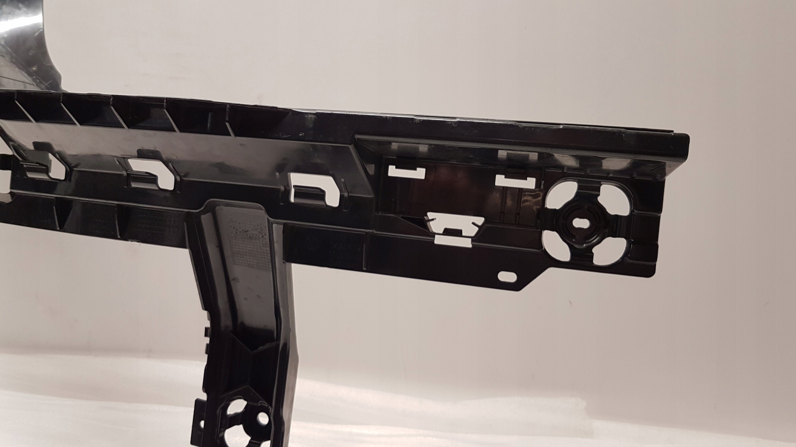 bumper bracket left rear part BMW X2 F39 7426439