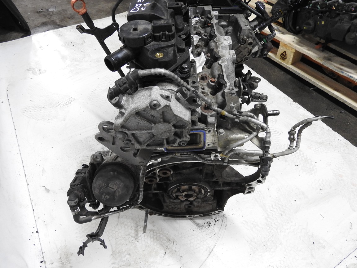 CITROEN DS3 09-14 Двигатель 1.6 10JBEJ