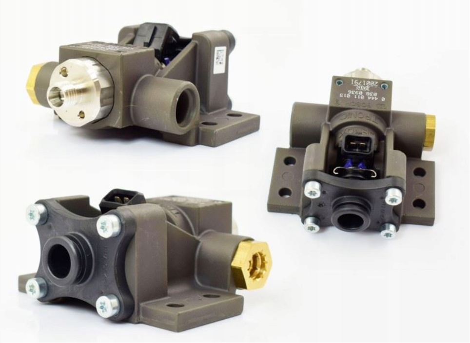 0444011004 - Блок дозирования DeNOx SCANIA L,P,G, R, S,P,G,R, T