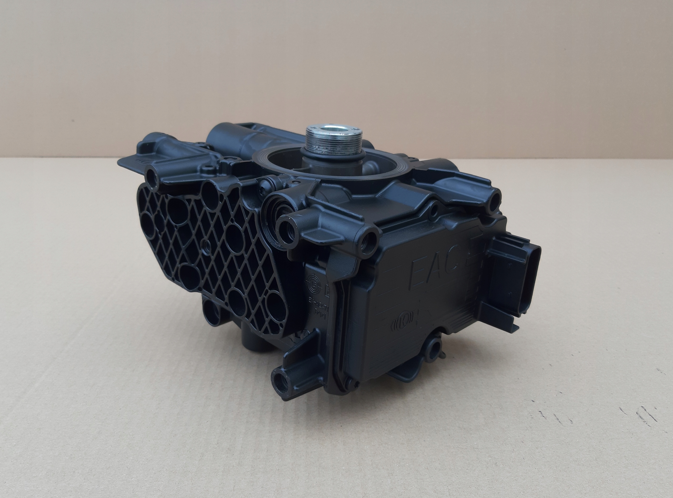 MERCEDES ACTROS ZAWÓR OSUSZACZ EL2204 A0014466064 Producent części Knorr-Bremse