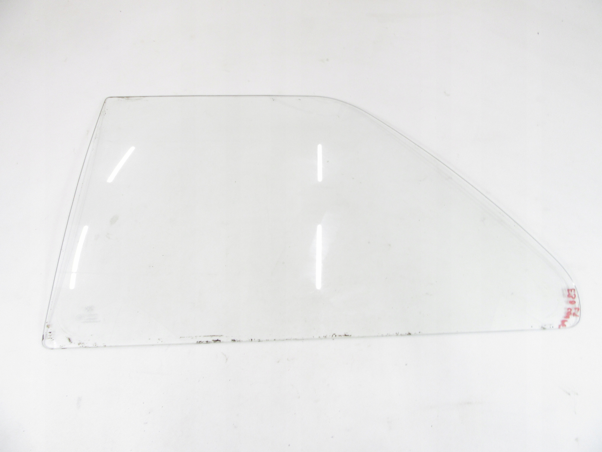 window left left rear part BMW e30 AS2 COUPE