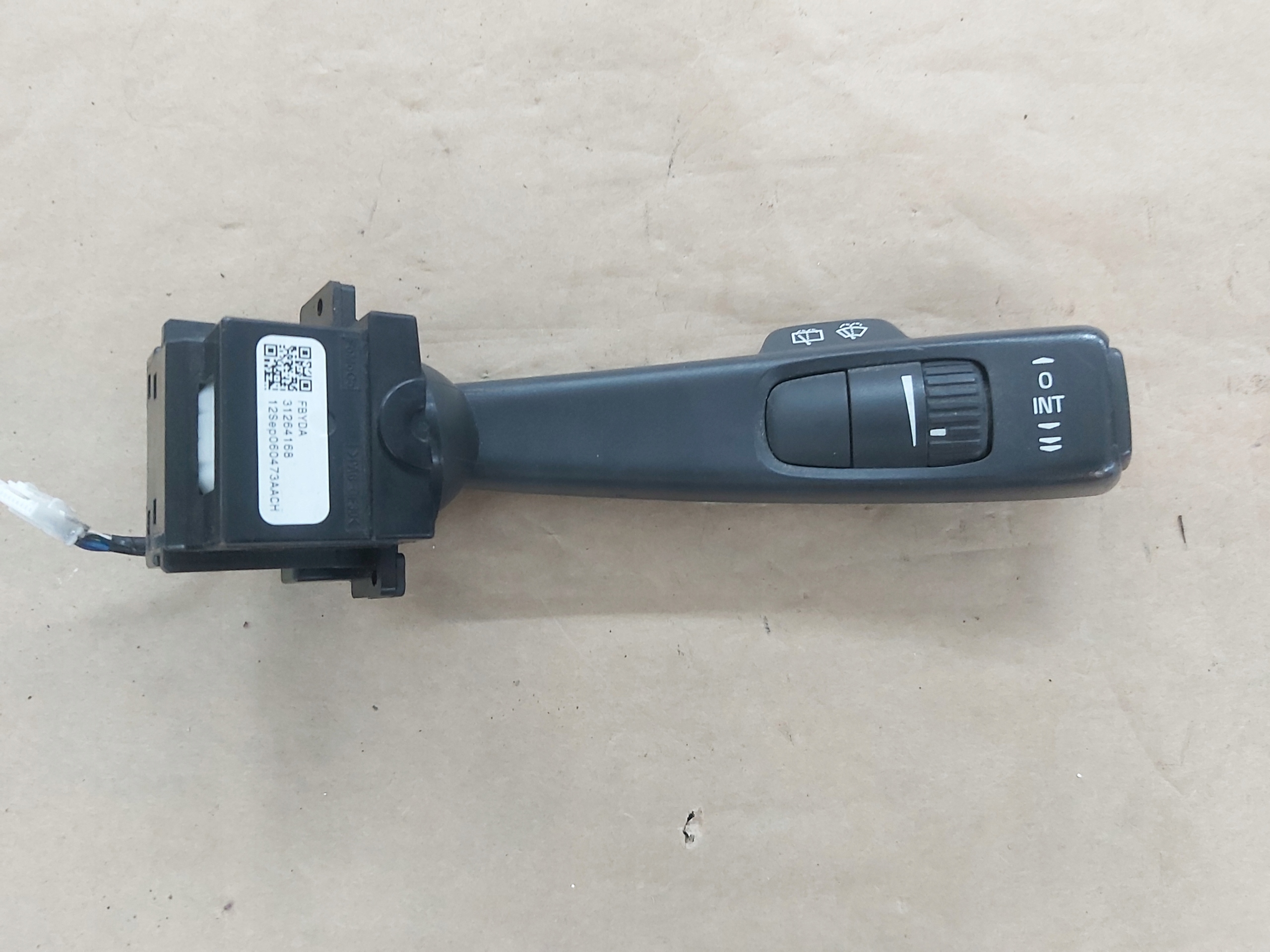 MANETKA DEVIO TERGICRISTALLO TERGI 31264168 VOLVO S60 II V40 II