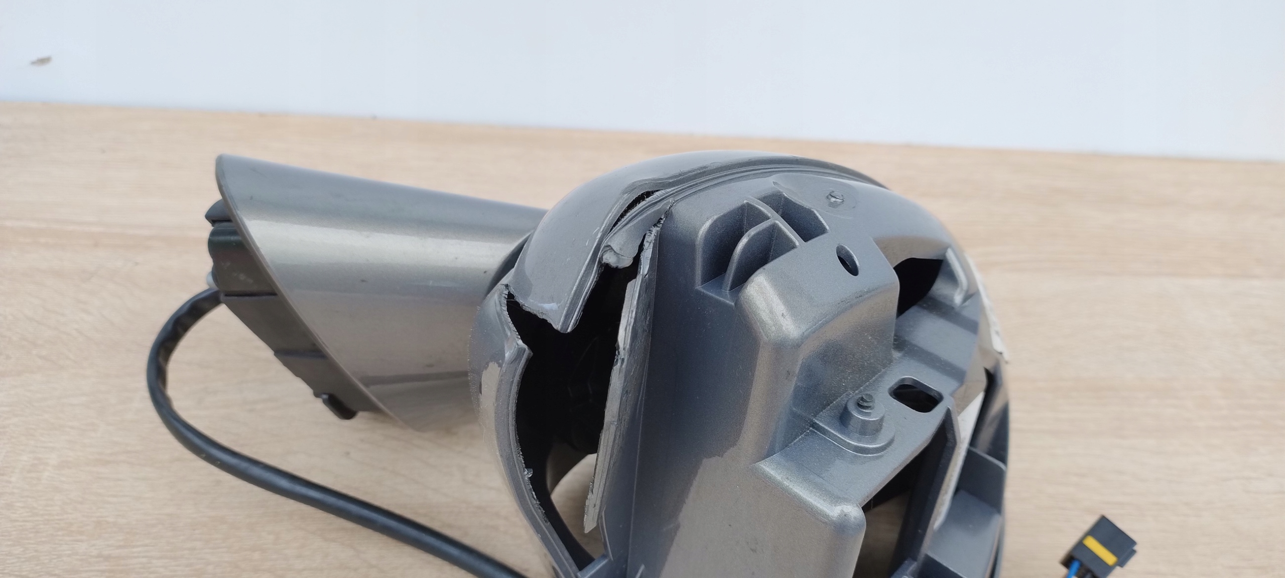 OPEL MERIVA B right mirror 5PIN SZKIELET support
