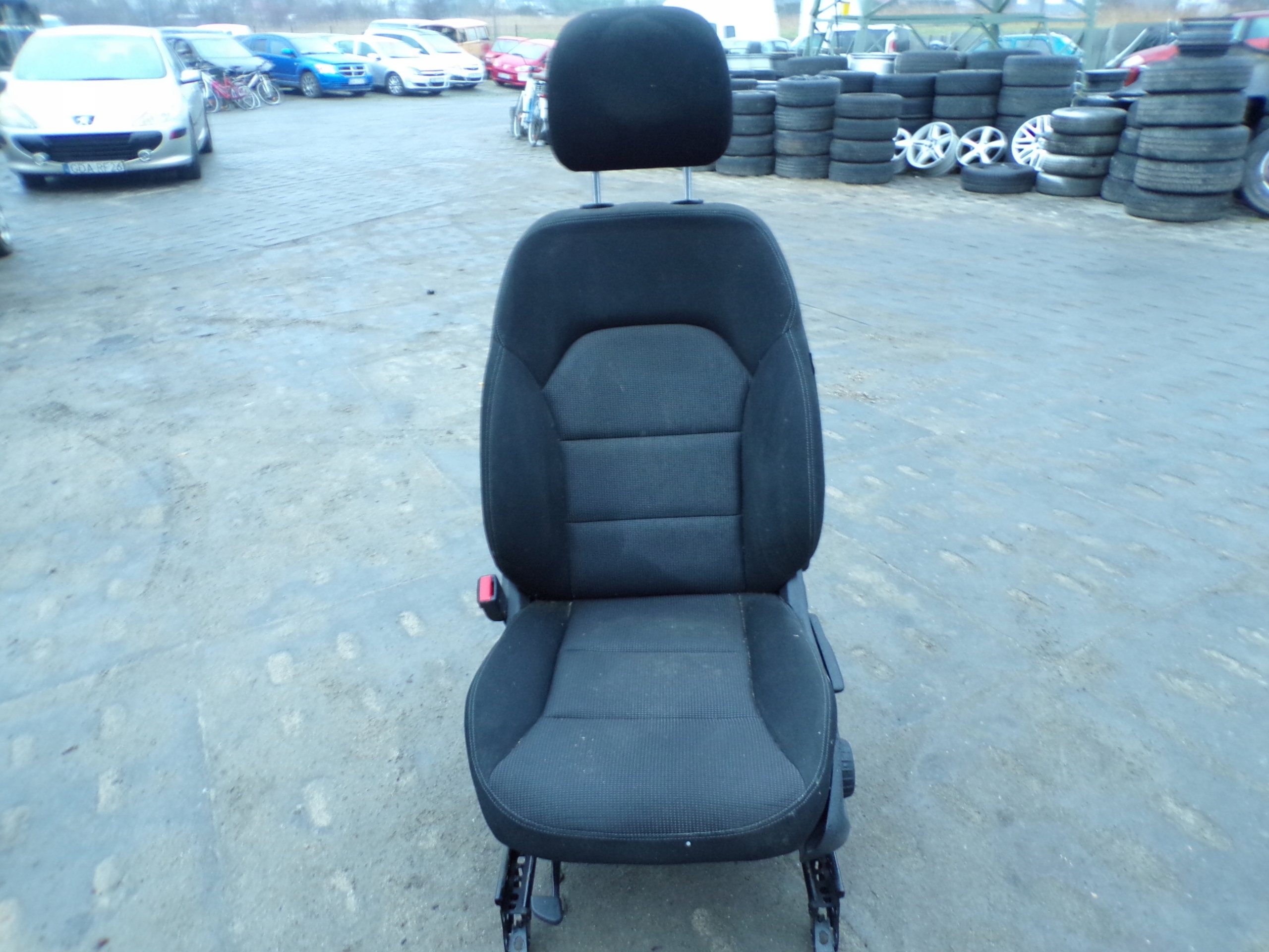seat left driver´s MERCEDES B KLASA W246