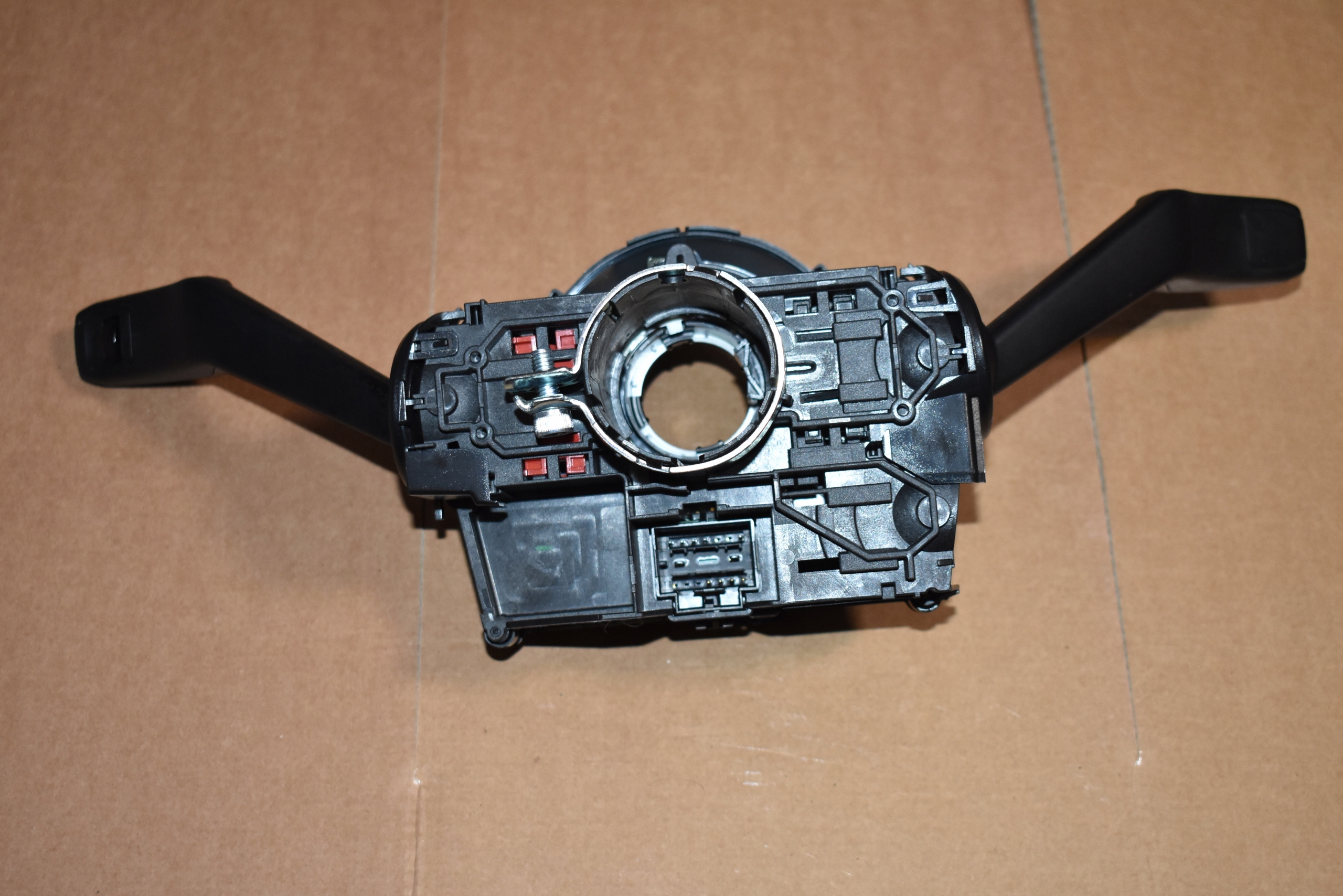 IDEALNE control ring steering wheel levers and controls VW TOUAREG III 1