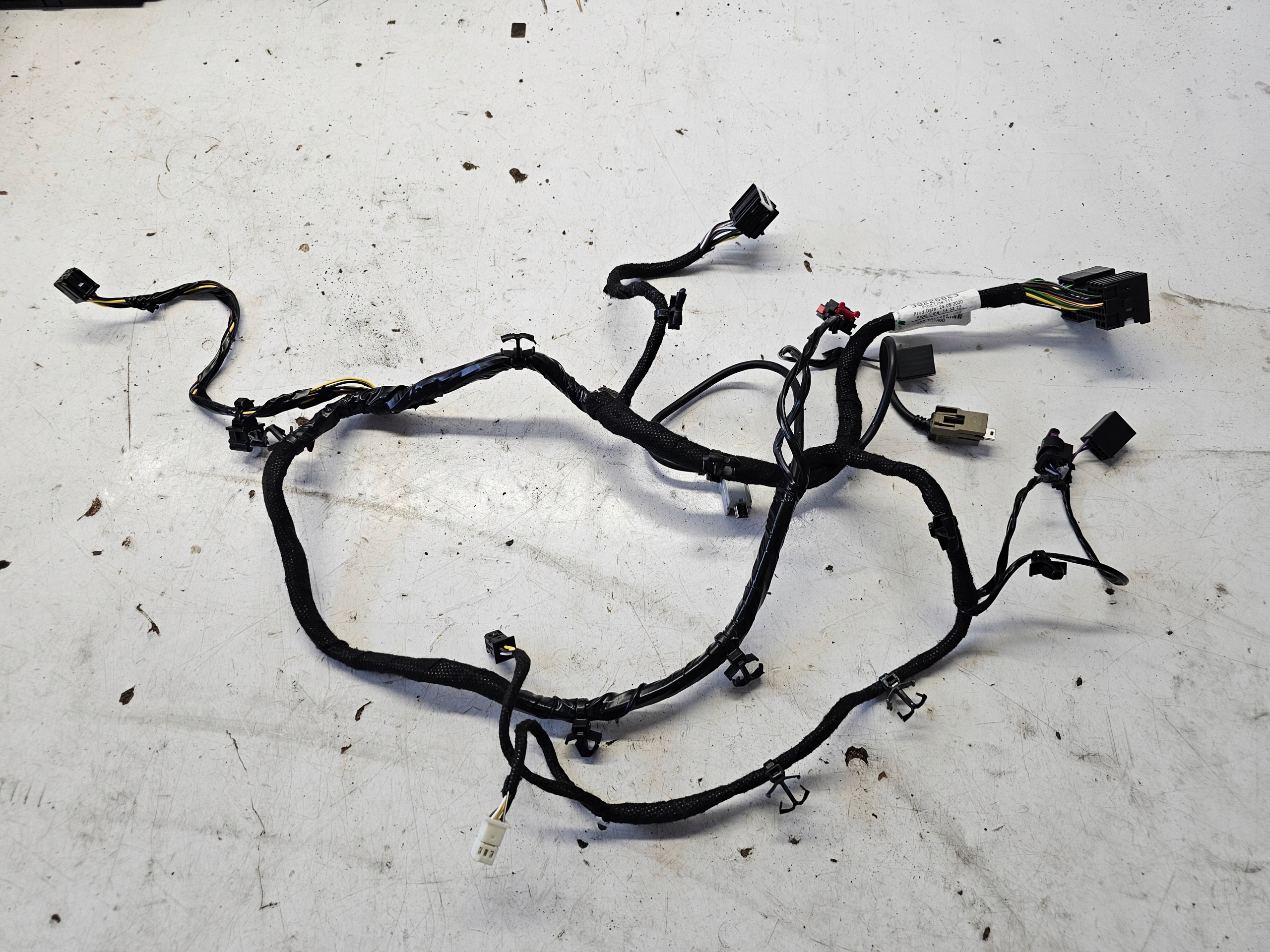 OPEL INSIGNIA B LIFT bundle wiring TUNELU 39226823