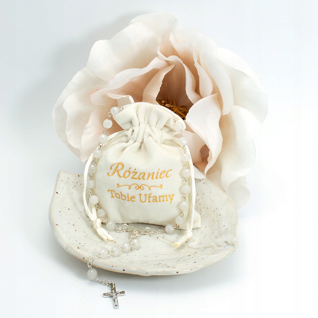 Ručně vyráběný k prvnímu svatému přijímání růženec přírodní bílý achát 6mm stříbro 925