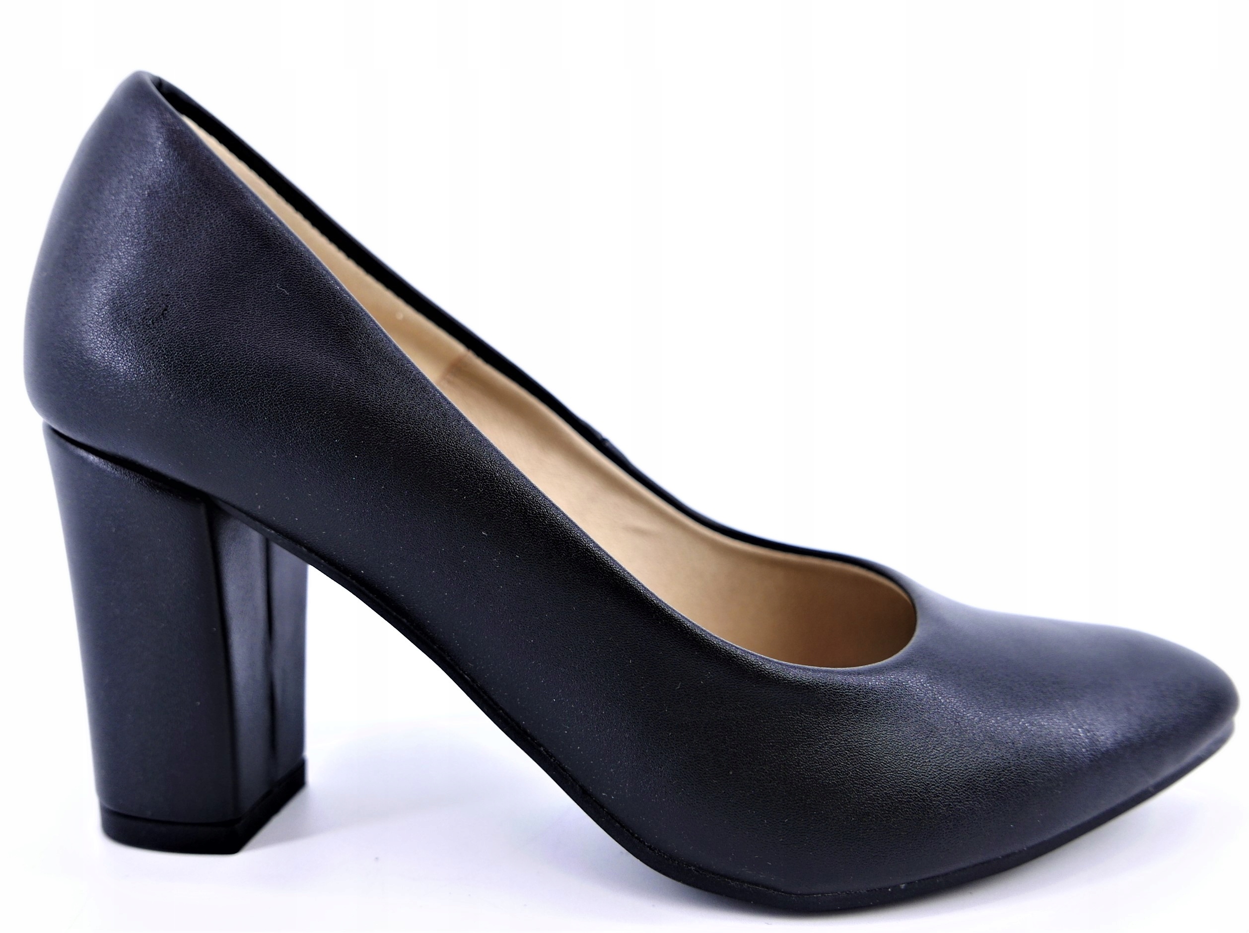 Aga But Polské Dámské Lodičky Černé R37