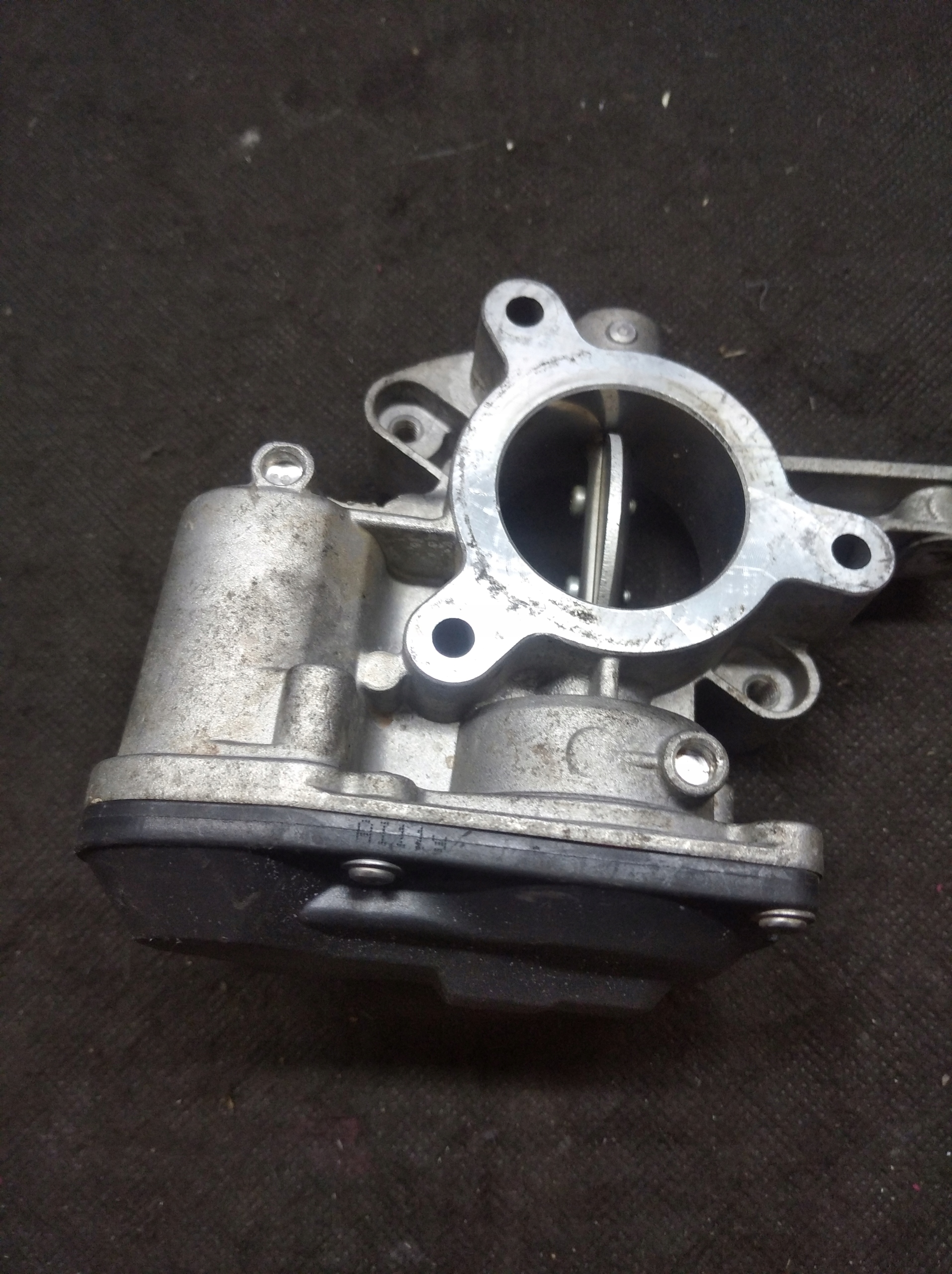 opel oe 55564247 ДРОССЕЛЬНАЯ ЗАСЛОНКА