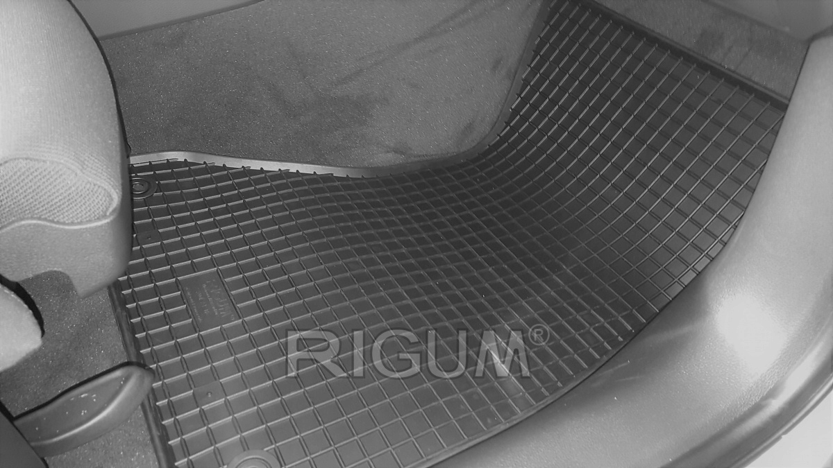 Zestaw dywaników do AUDI A4 Avant B9 od 2016 Numer katalogowy producenta 903546402001