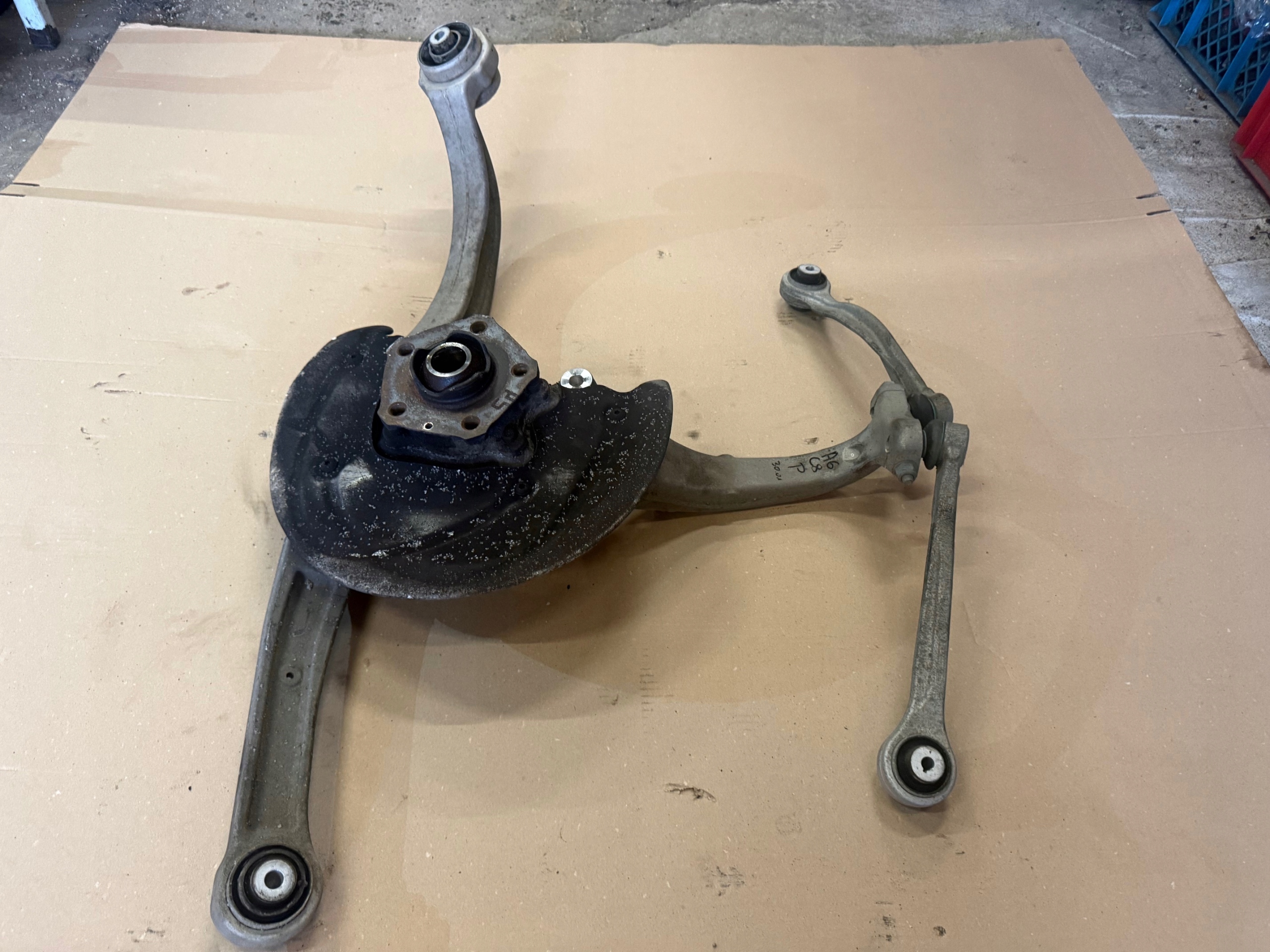 AUDI A6 C8 swing right right front 4K0407242D