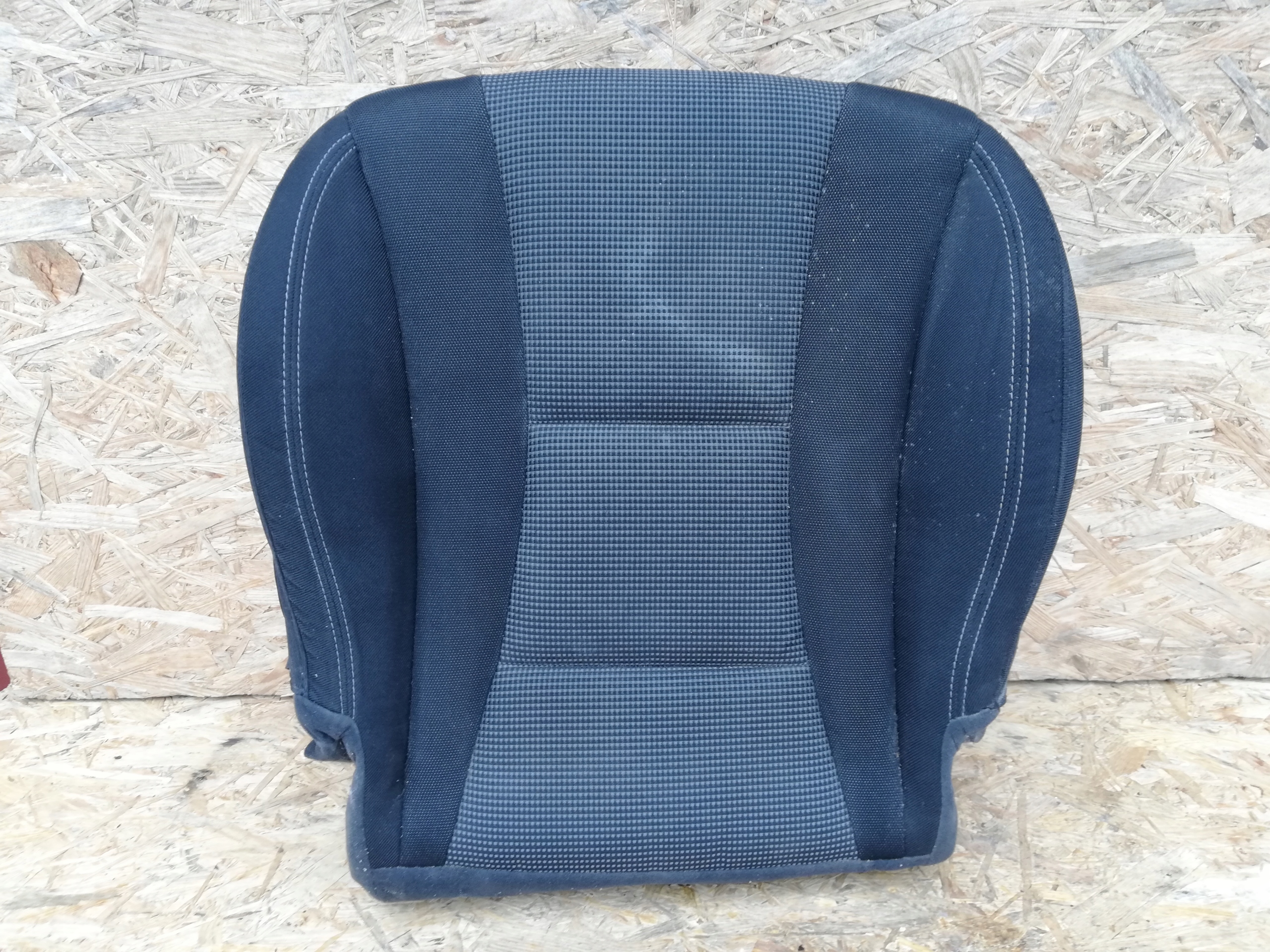 Сидіння ліве HYUNDAI i30 II 12-15 Європа