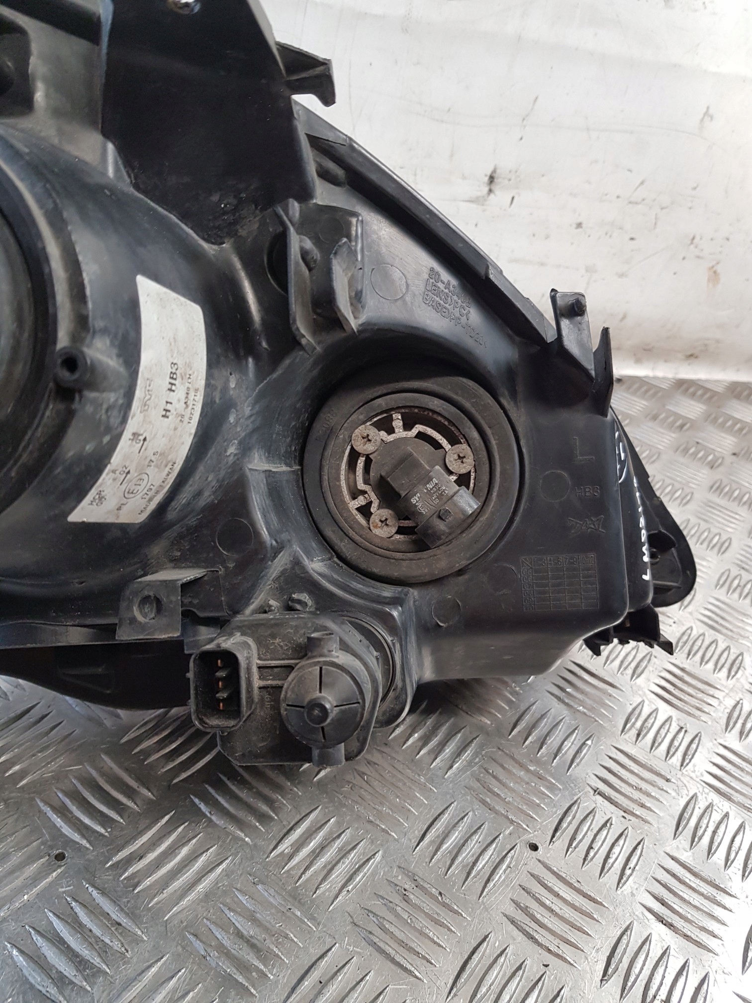 light left front TYC HONDA CIVIC VII 05R- EUROPA