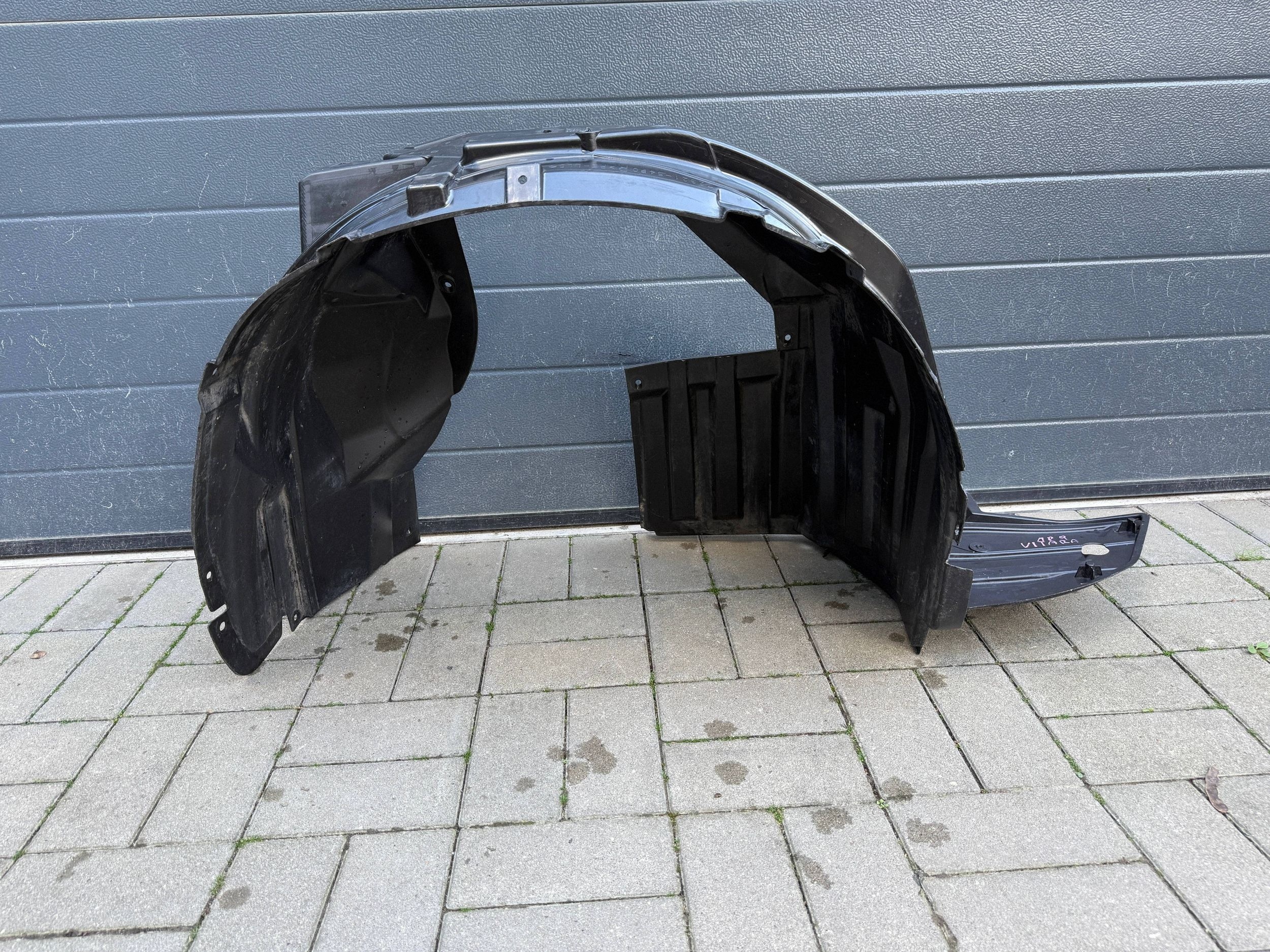 SUZUKI VITARA III 15- mudguard front front right 7232154P0