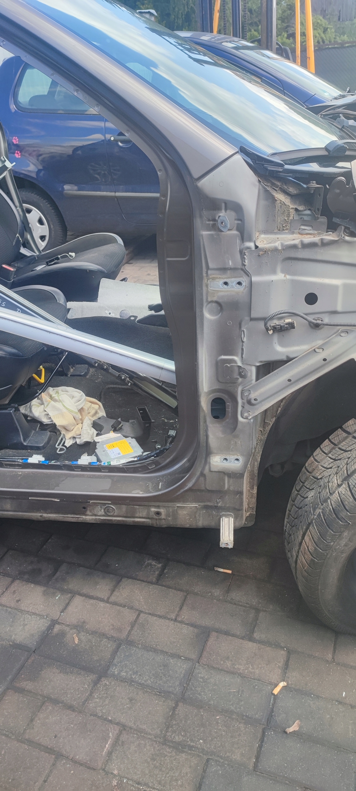 CITROEN C4 AIRCROSS 12-16 SŁUPEK PRAWY PRZÓD PRZEDNI C06