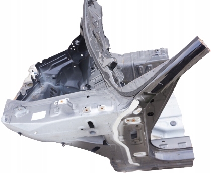 ЧЕТВЕРТЬ БОКОВОЕ ПРАВА ИНФИНИТИ FX Qx70