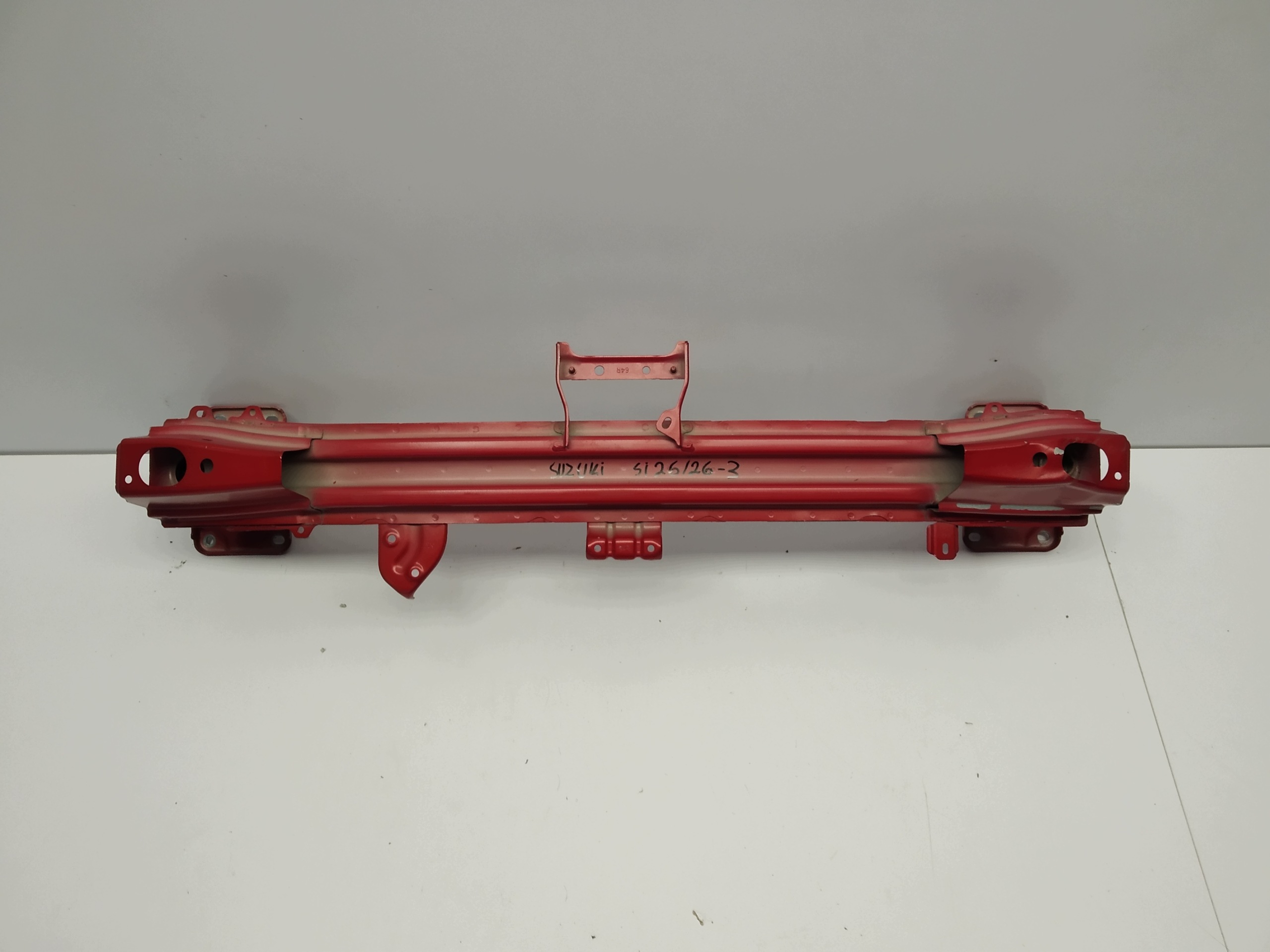 2016r + Suzuki Sx4 S Cross lift sider w bumper front below radar red