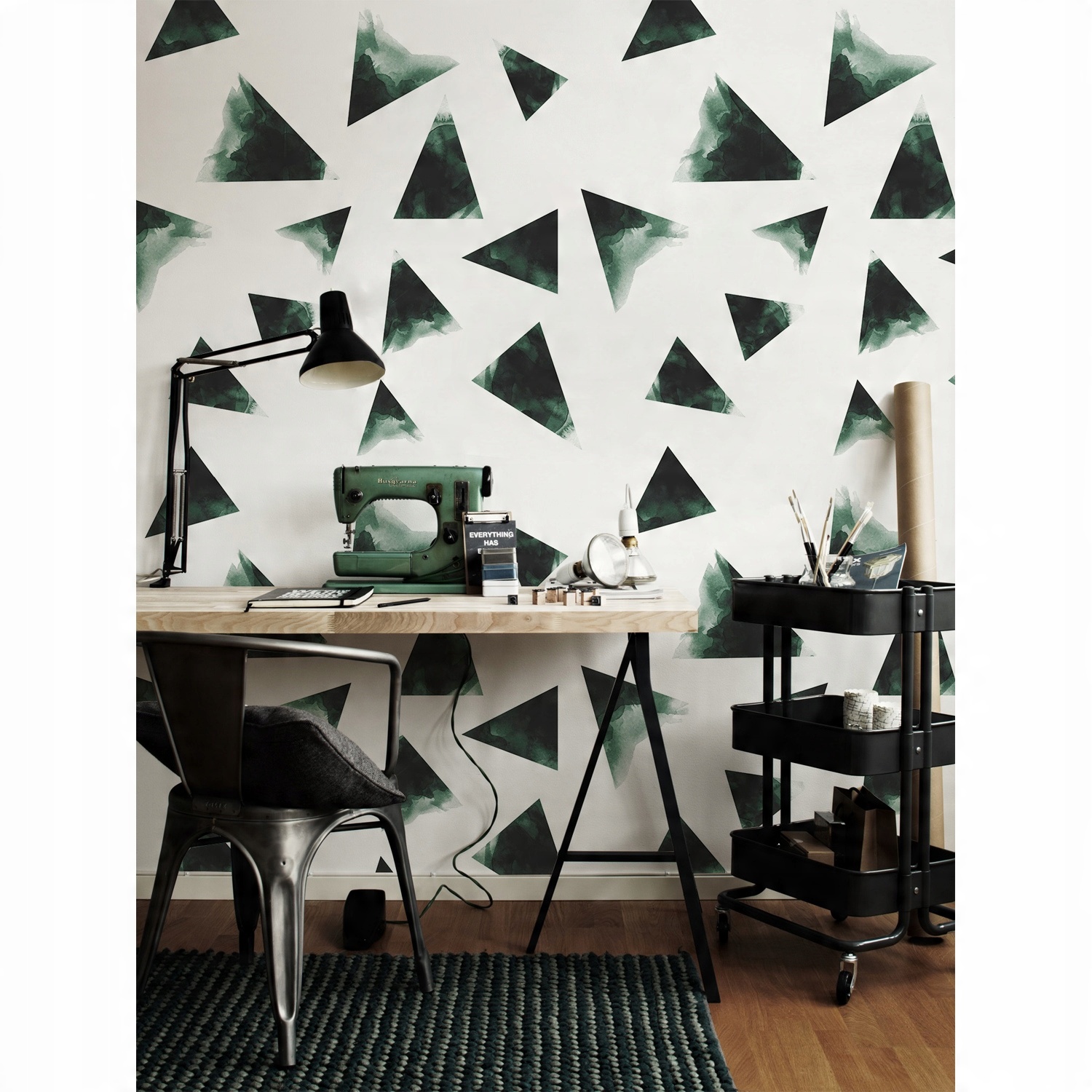

Tapeta flizelina Minimalistyczne trójkąty 152x104