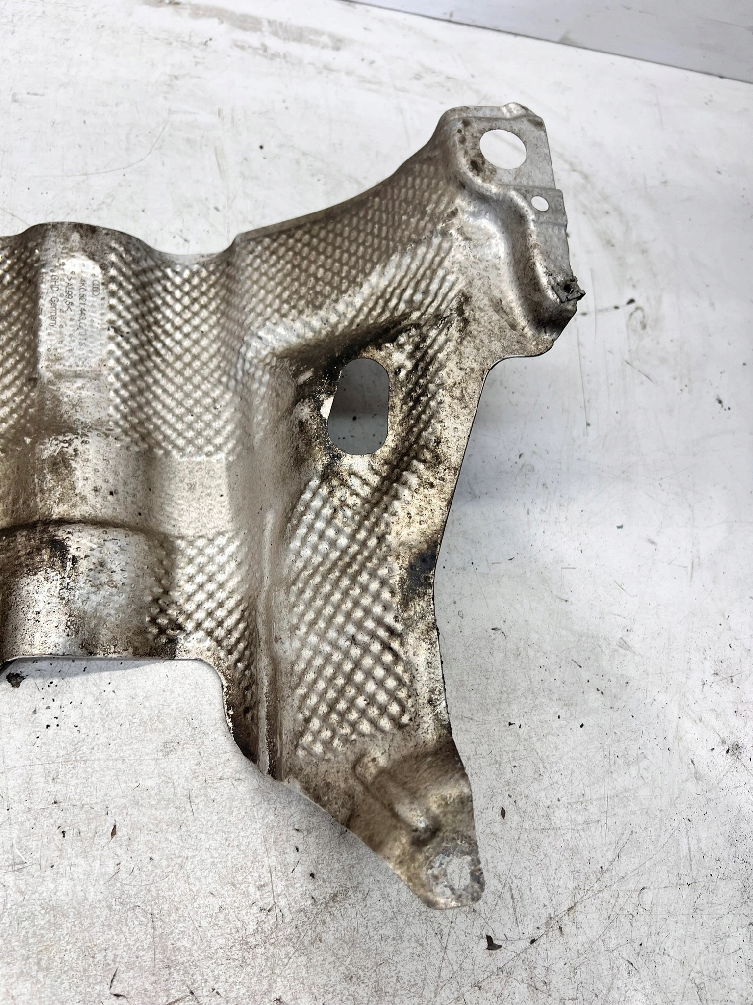 Blende Abdeckung TERMICZNA AUDI A6 C8 4K0521443C