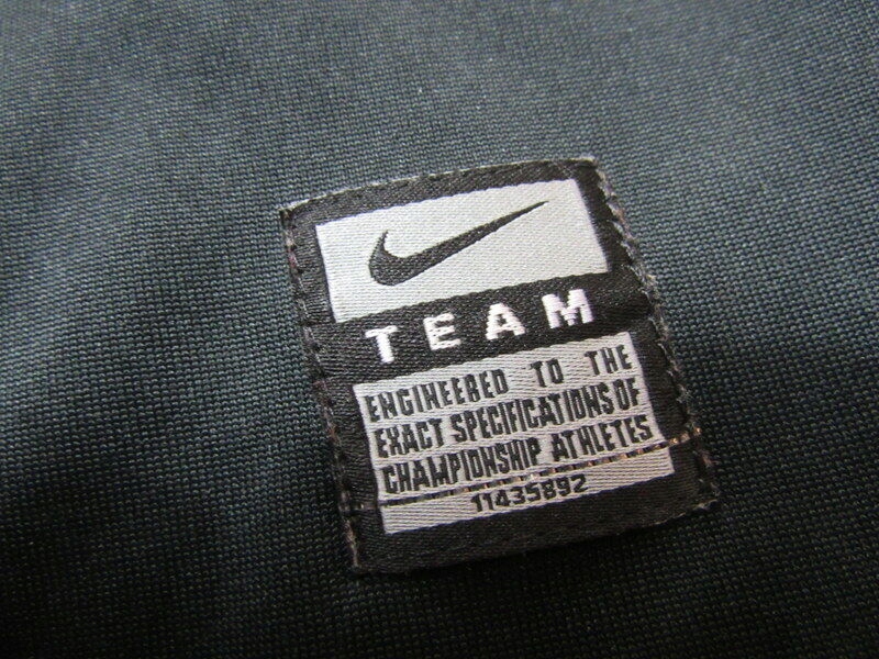 Ryan Giggs MANCHESTER UNITED NIKE sezon 2009-2010 rozmiar M Drużyna Manchester United