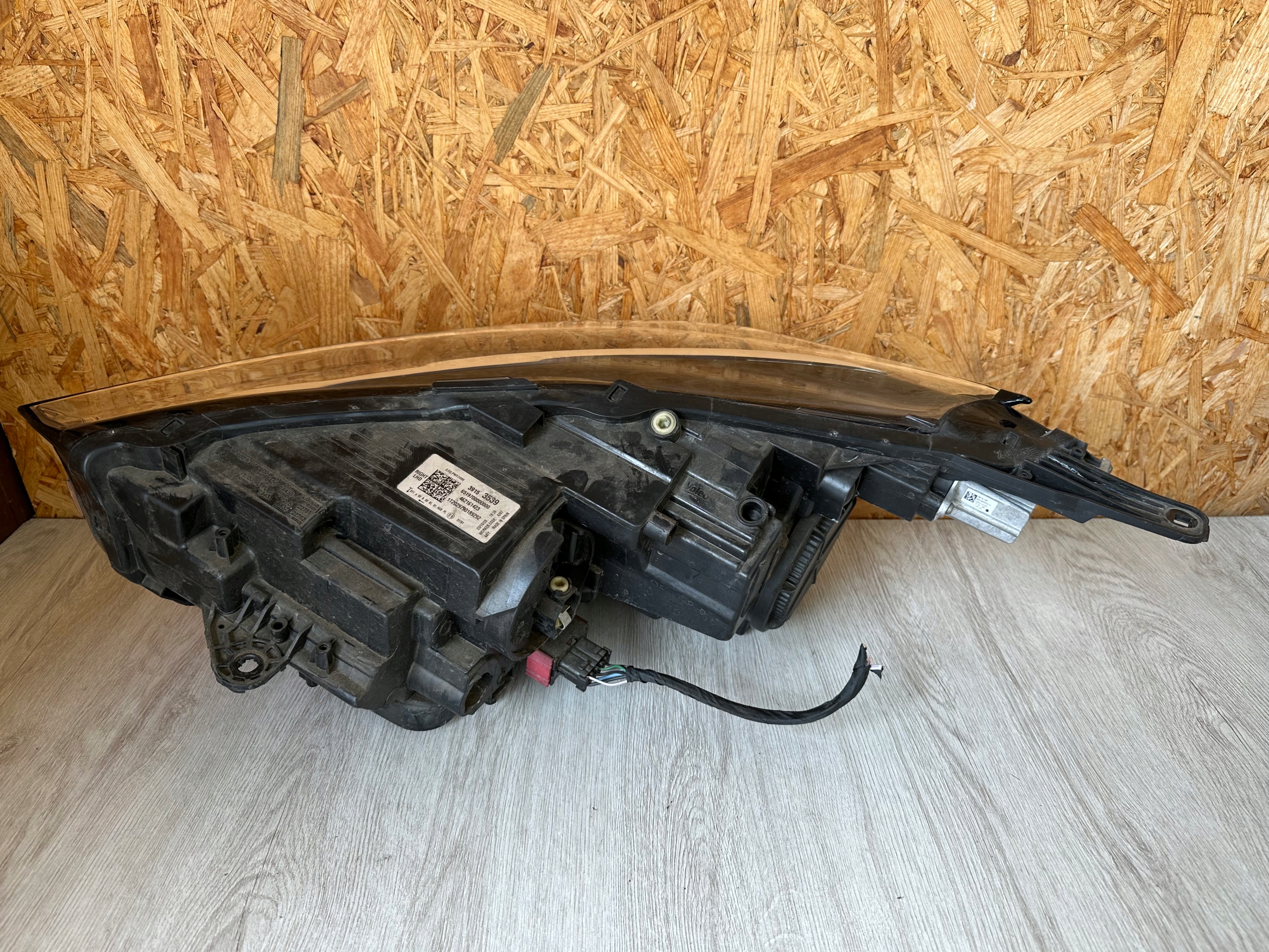 LAMPA PRZEDNIA LEWA PRAWA OPEL CROSSLAND X LED Producent części Opel OE