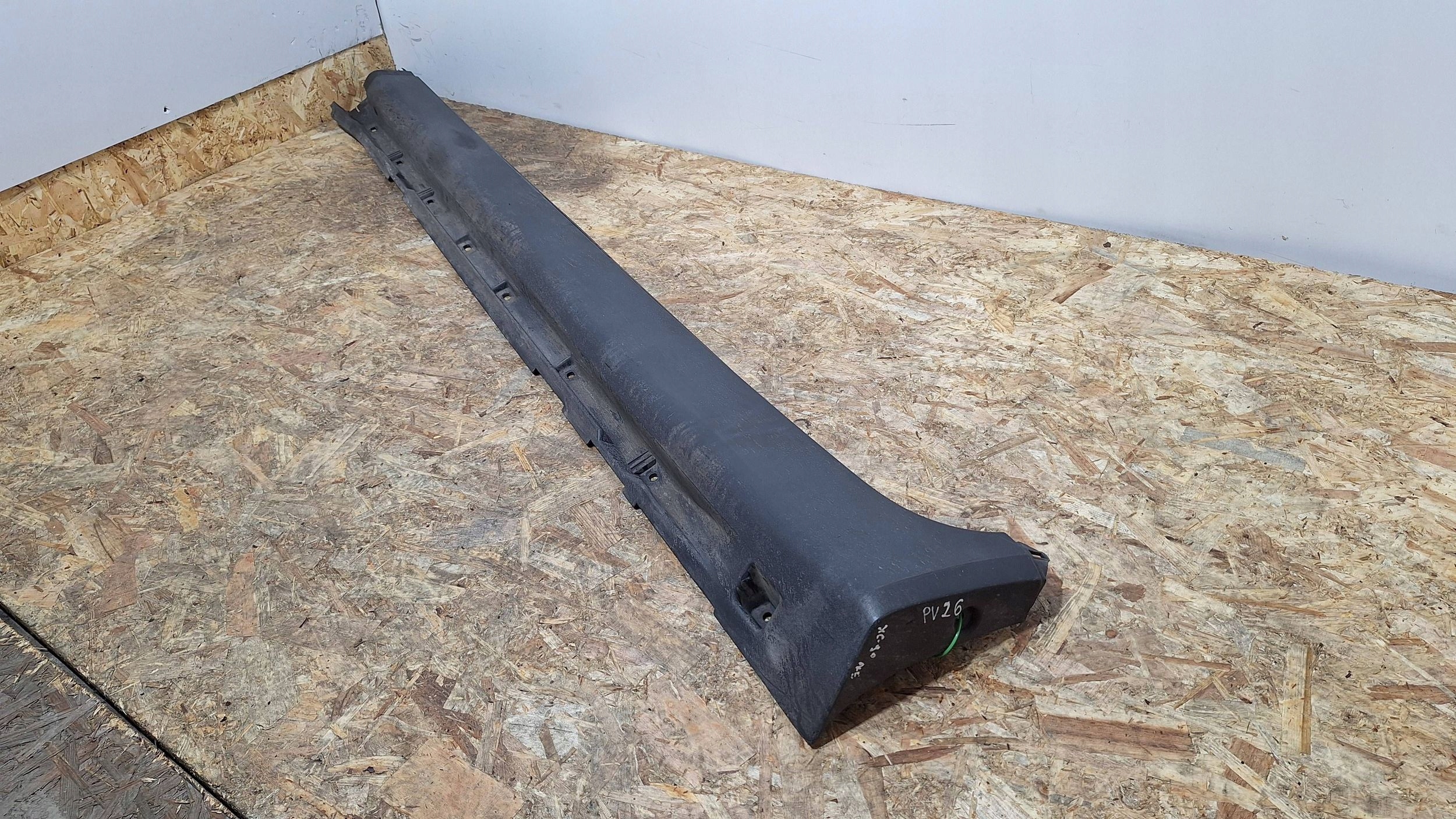 cap threshold moulding threshold left VOLVO XC90 and 02- 30655189