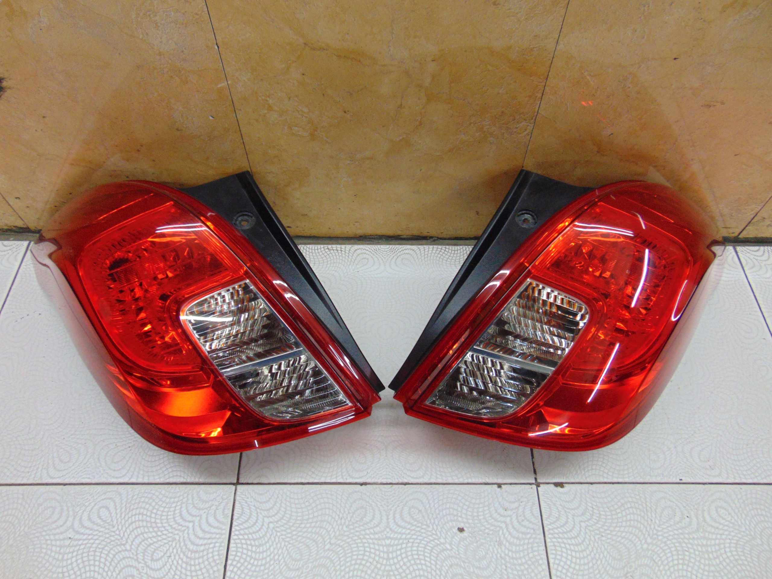 LICHT HECK RECHTS OPEL MOKKA X