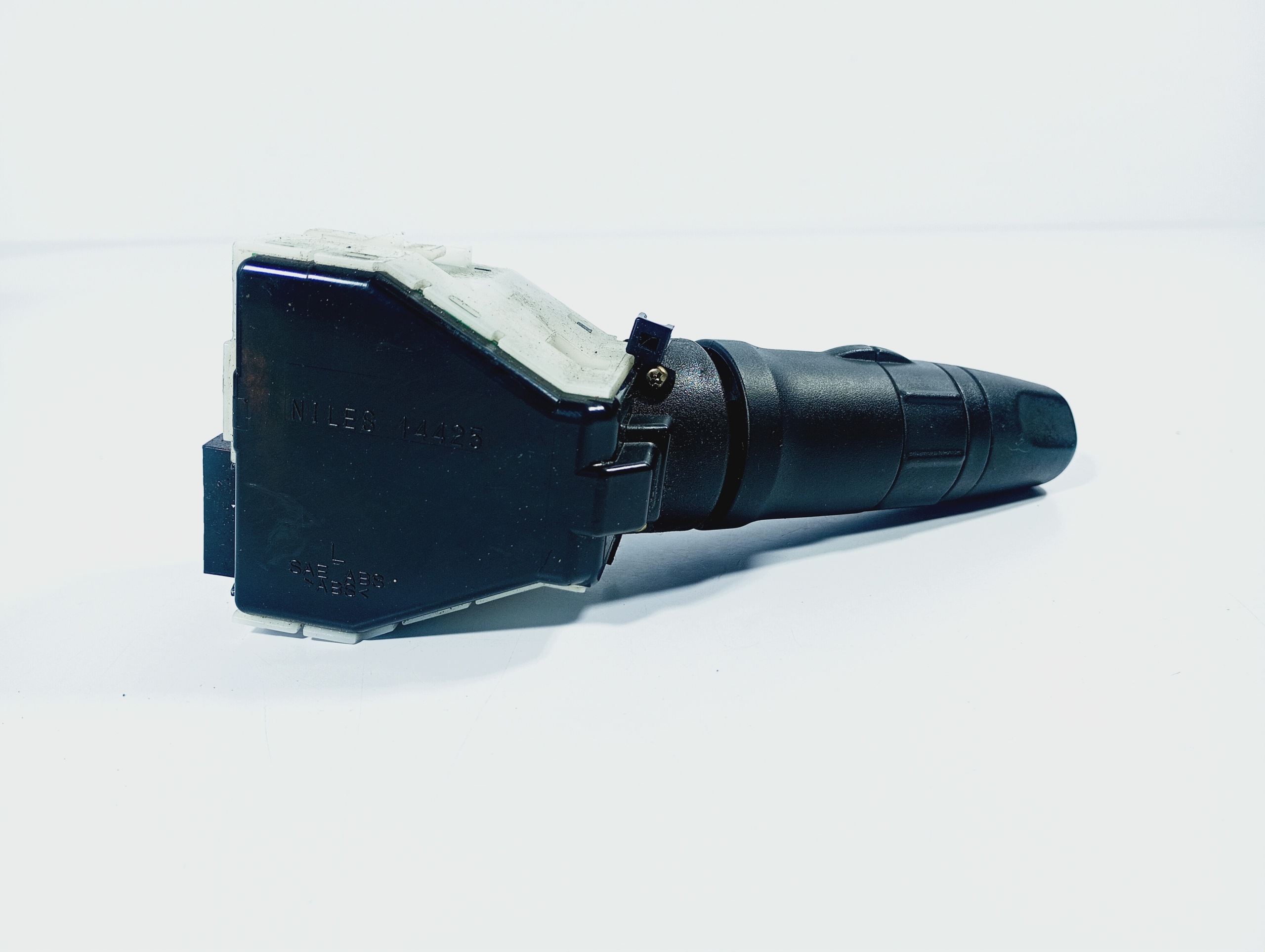switch switch stalk switch of indicators OE 14425 Nissan NOTE E11 06-12