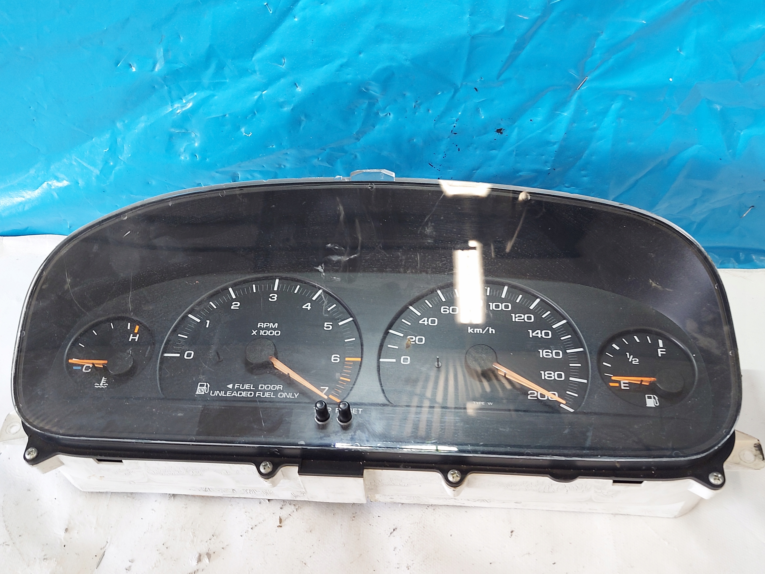 dials clock CHRYSLER VOYAGER II 2.4 B TN2574101204