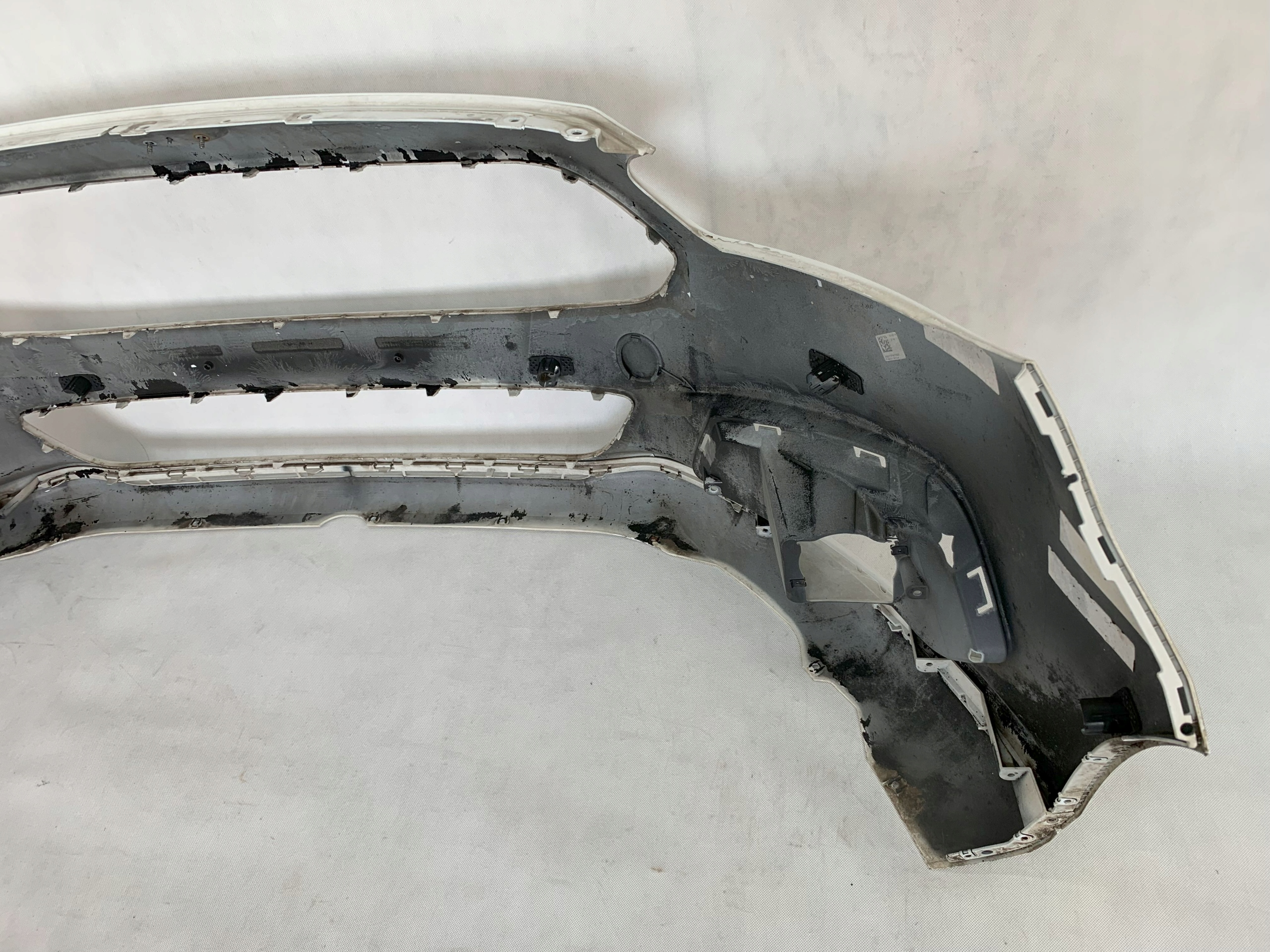 bumper front front Ford S-Max II 15-19r EM2B-17F003-A 04.25