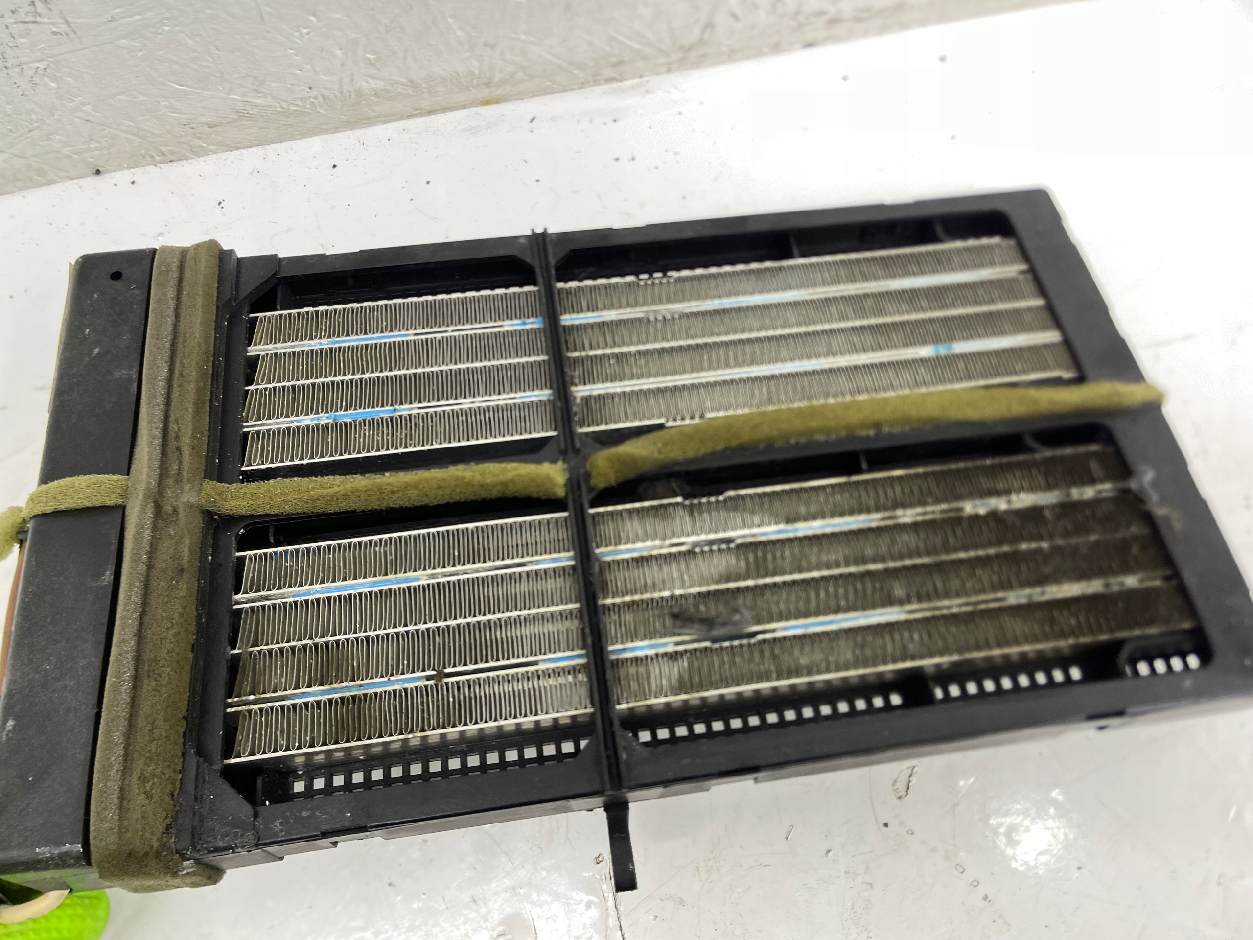 AUDI A4 B8 LIFT heater electrical 8K0819011C