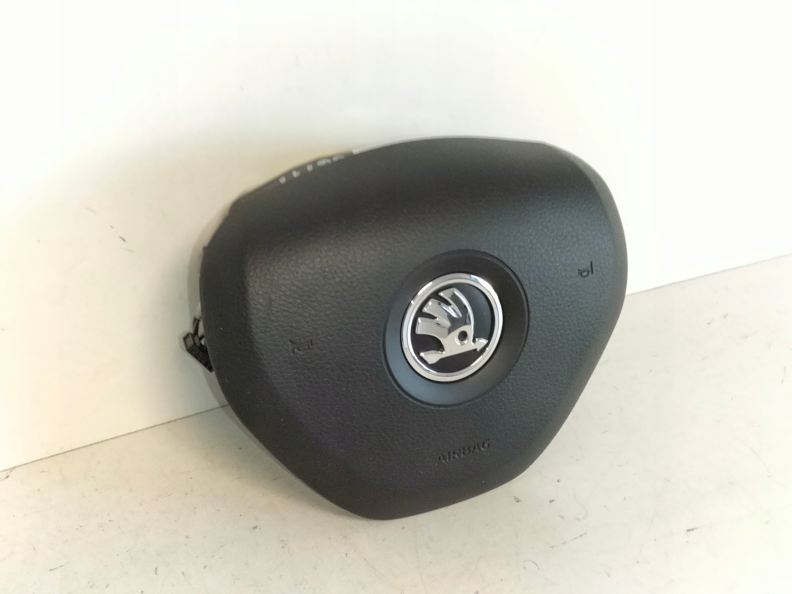 airbag airbag driver´s left SKODA OCTAVIA III 13