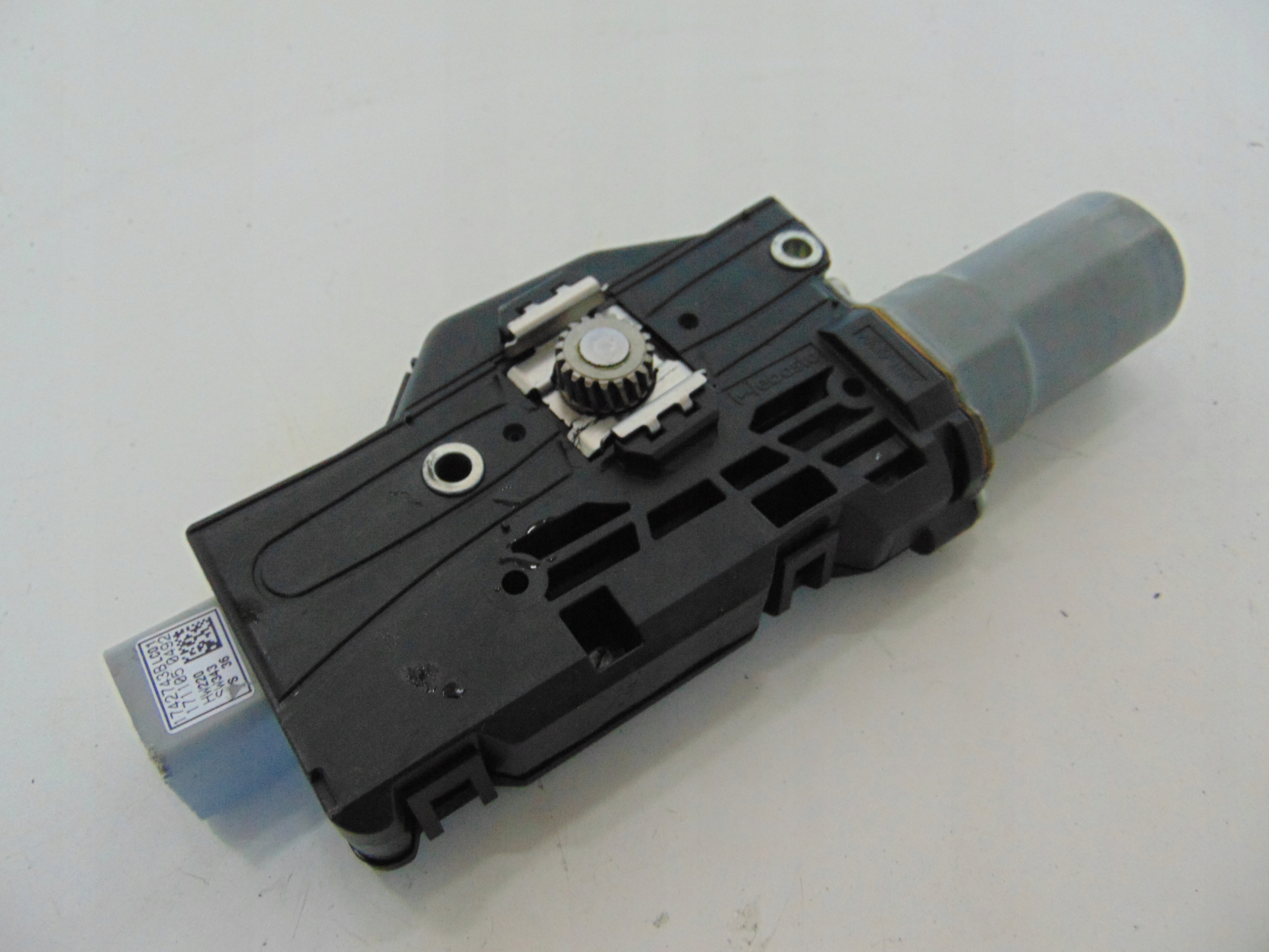 ДВИГАТЕЛЬ ЛЮКА 91295-7829R TALISMAN LIFT