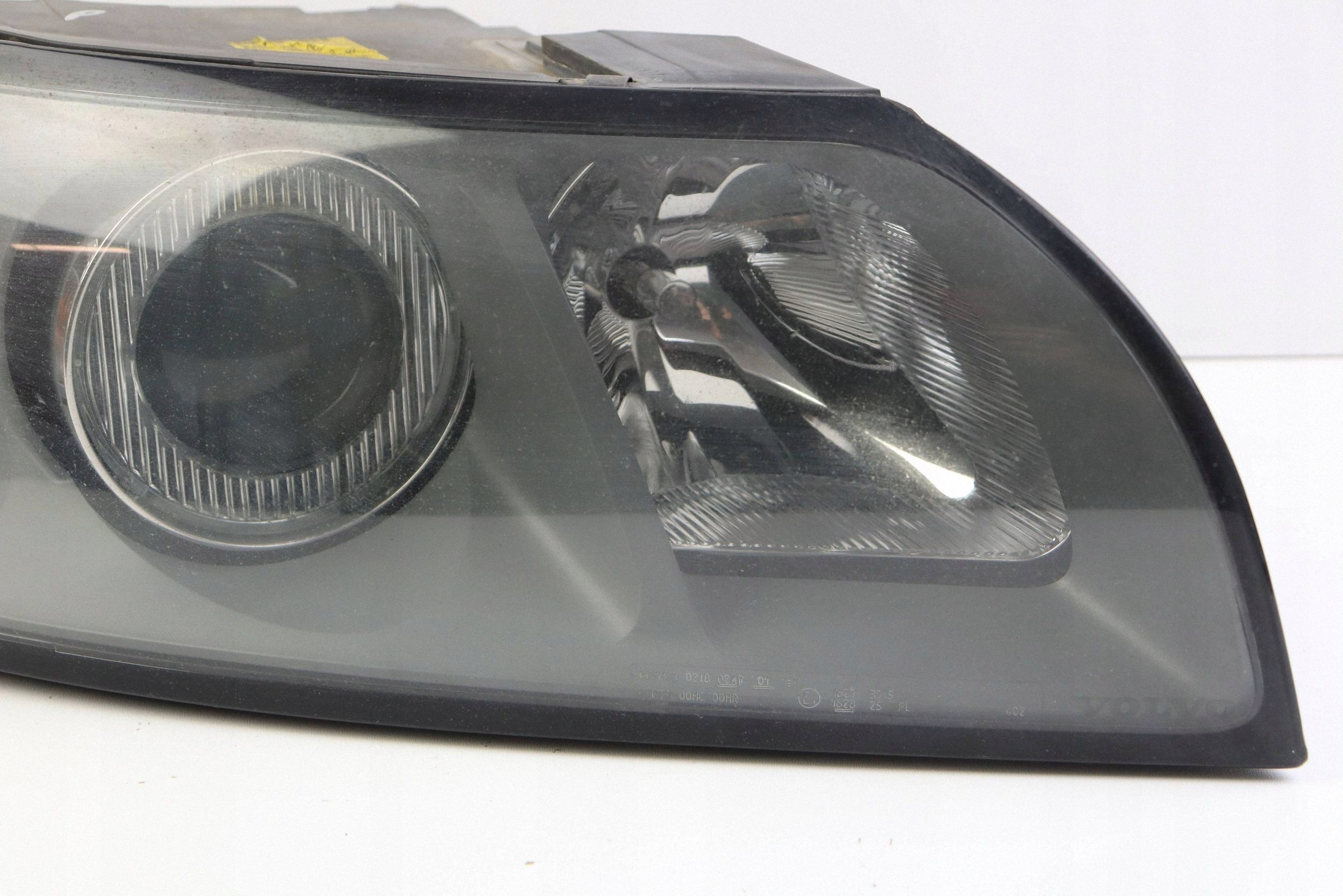 VOLVO V50 light front right front 30698886 EUROPA