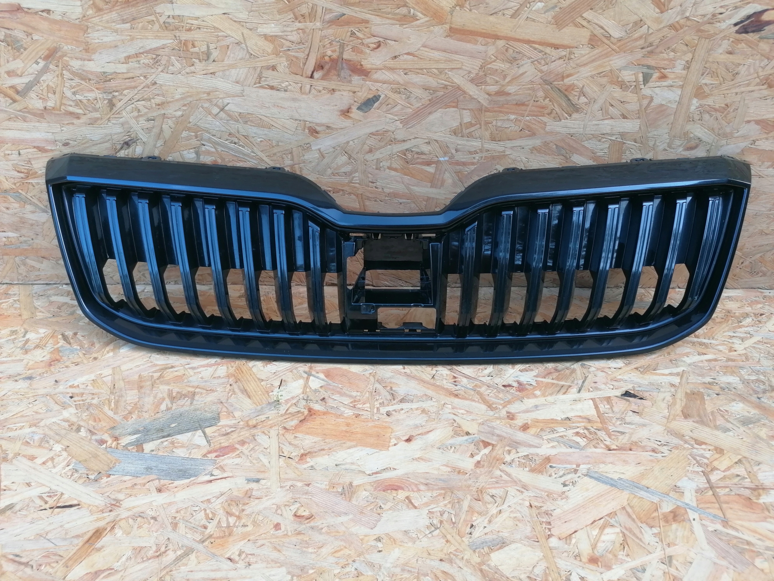 РЕШІТКА РЕШІТКА РАДІАТОРА РЕШІТКА РАДІАТОРА ШКОДА SUPERB 3 IIIv РЕСТАЙЛІНГ 2019-