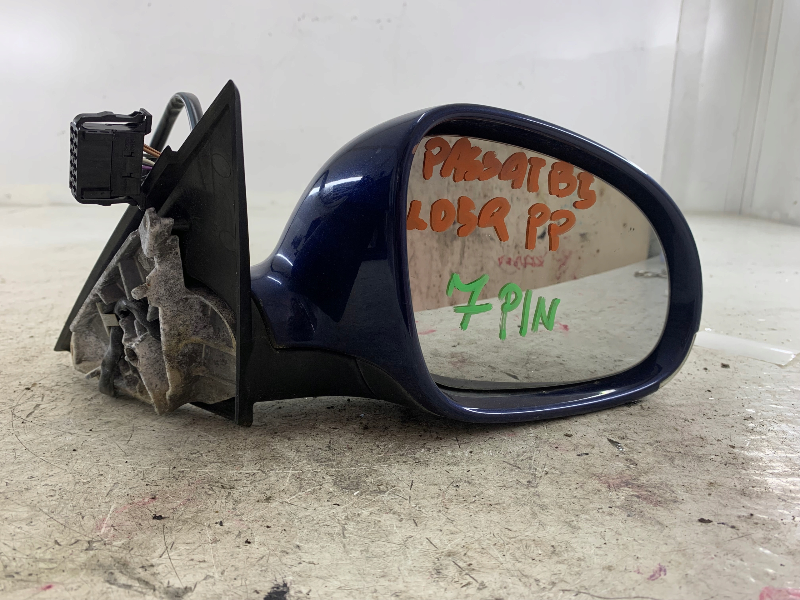 VW PASSAT B5 mirror right LD5Q 6 PIN