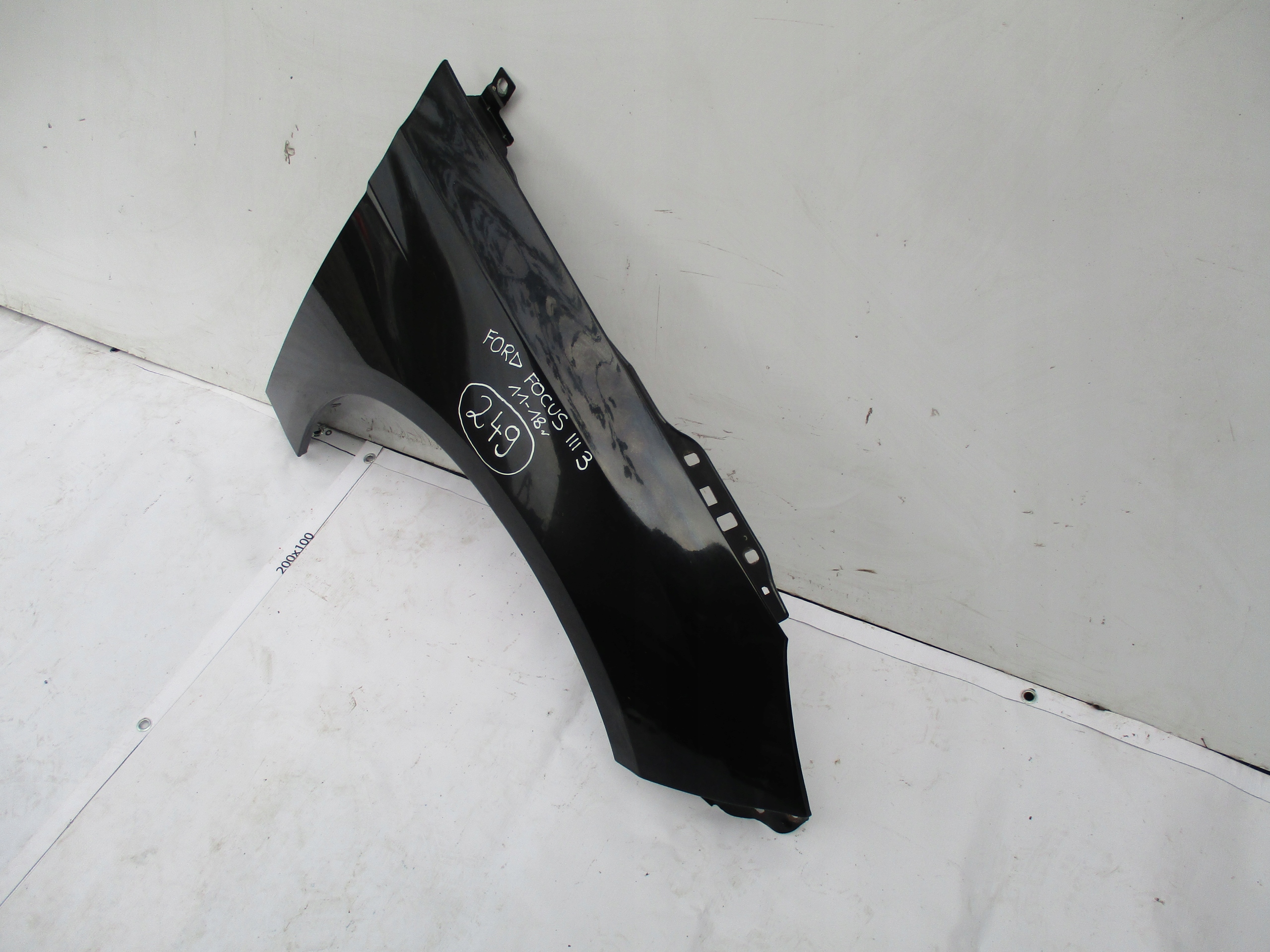 fender right front front Ford Focus 3 III 11-18r