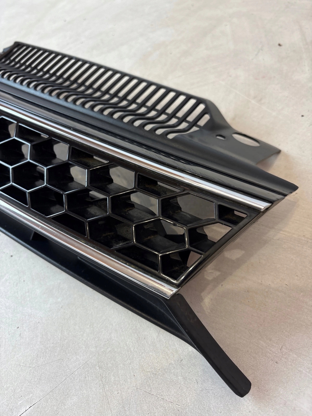 grill grille radiator Volkswagen Golf VI GTD