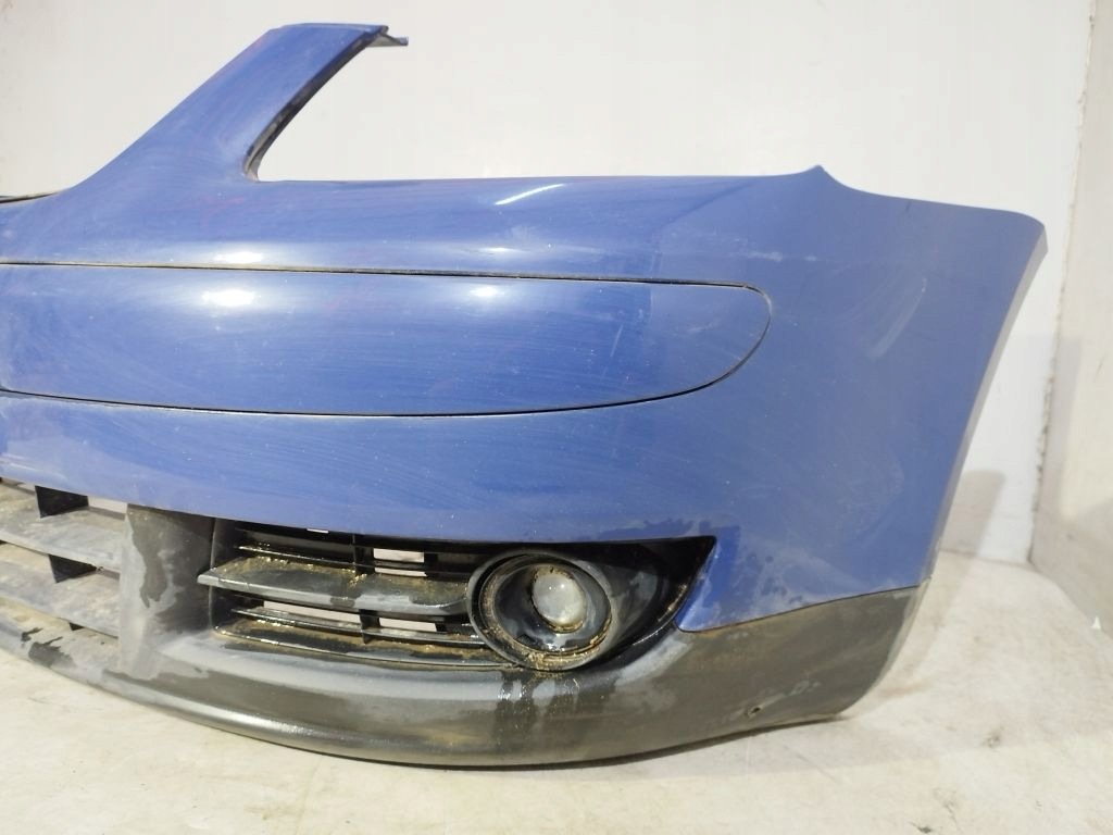 VW Touran a nárazník předek přední