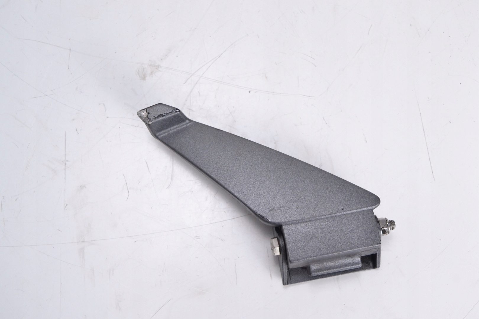 Podnóżek tył prawy PEUGEOT GEOPOLIS 125