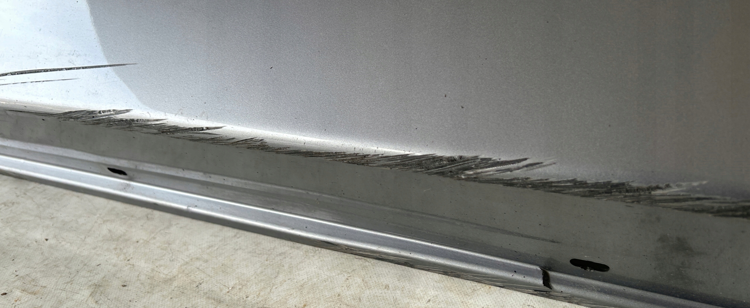 lišta Prahová pravá BMW 5 E60 E61 7033760